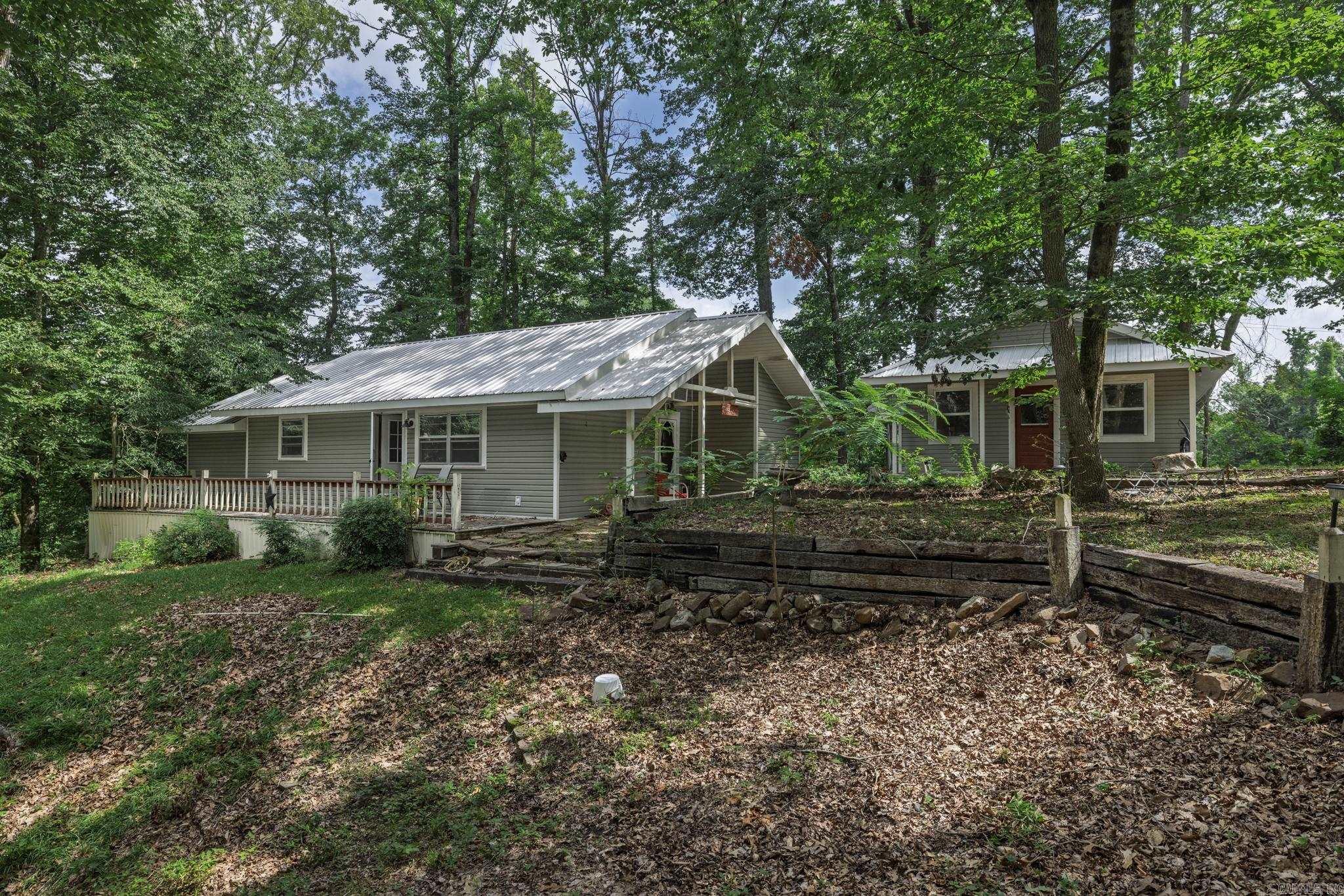 1072 Center Point  Gurdon, AR