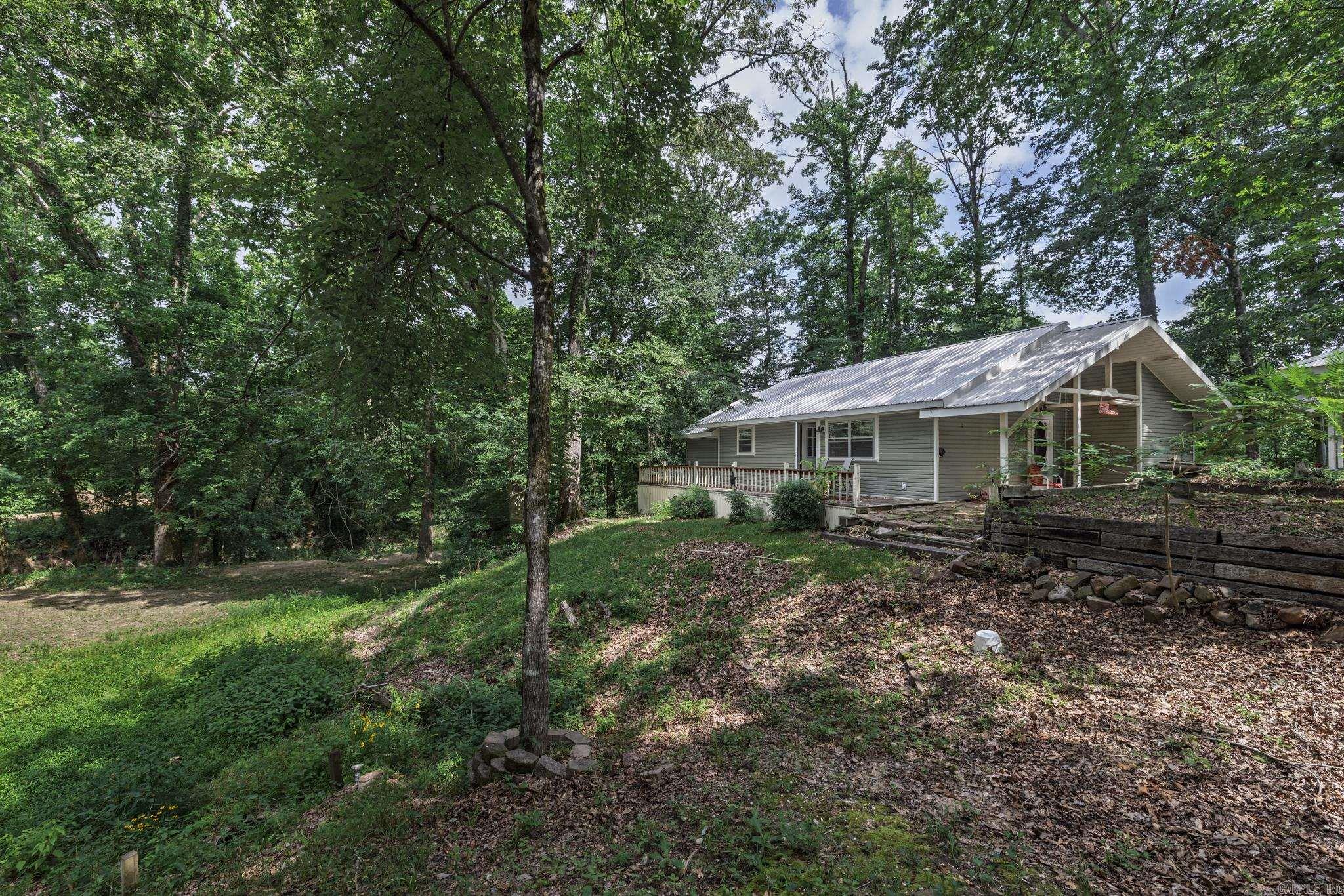 1072 Center Point  Gurdon, AR