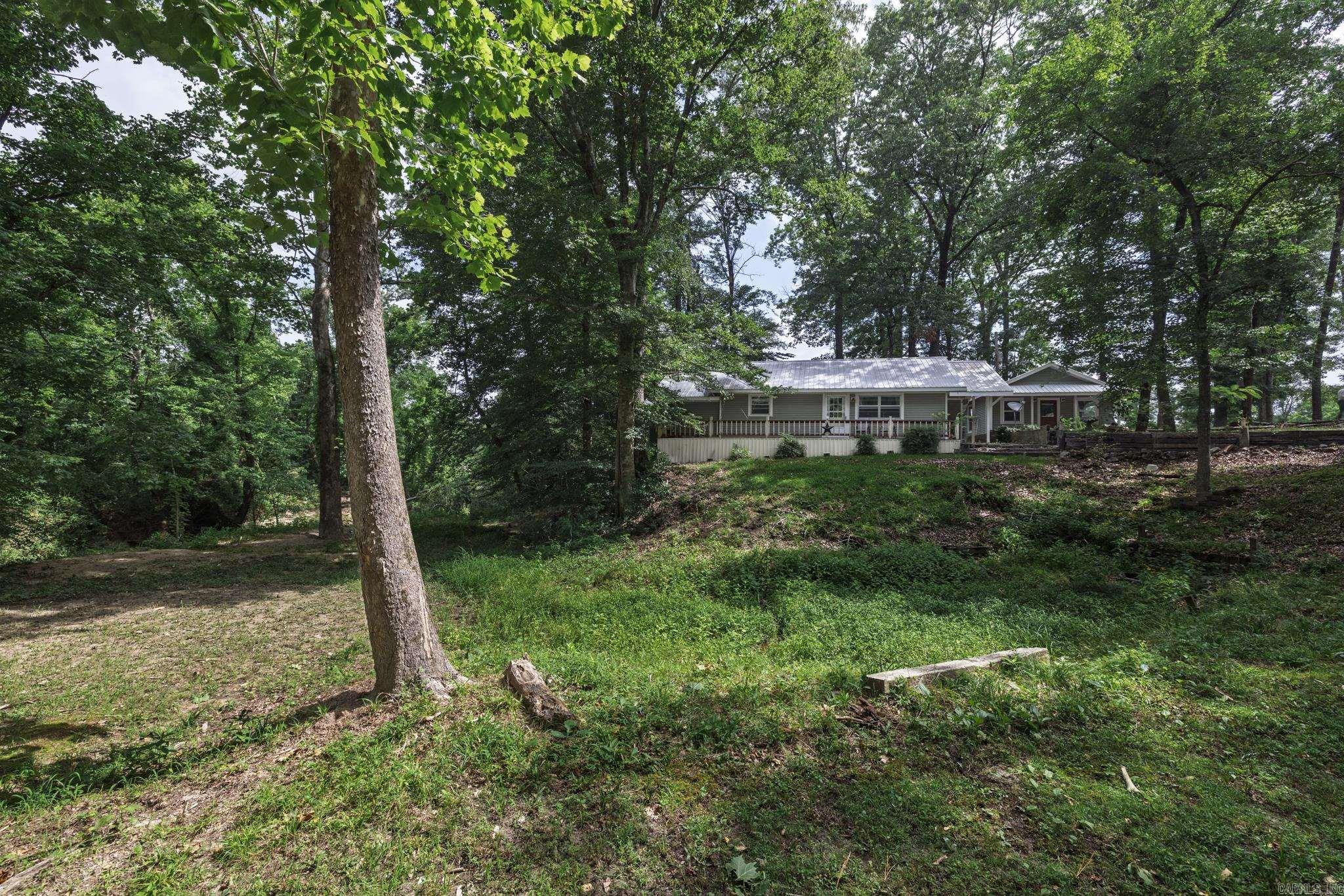 1072 Center Point  Gurdon, AR