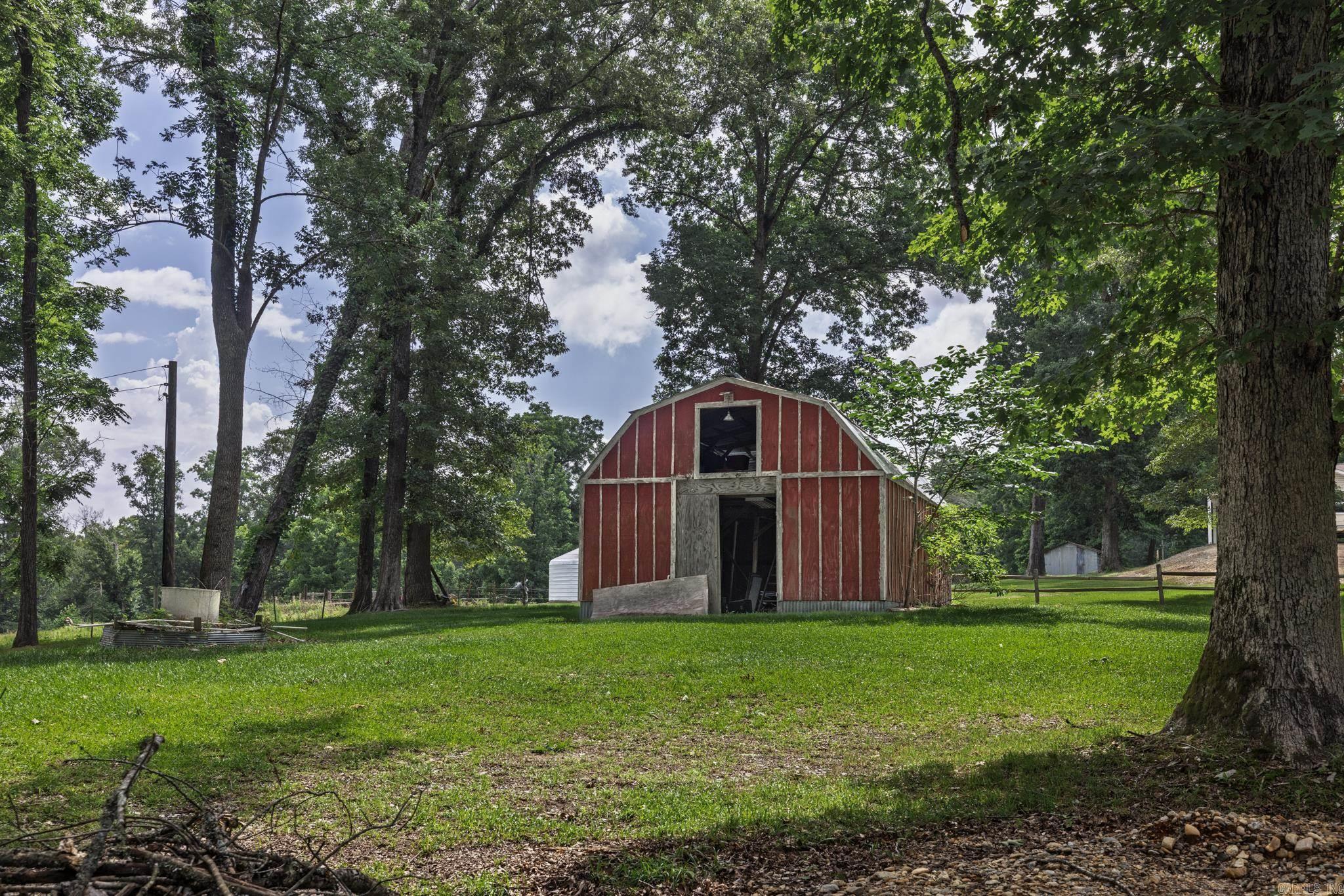 1072 Center Point  Gurdon, AR