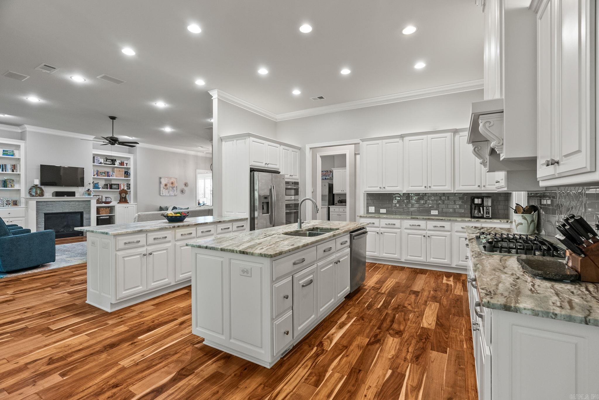 6 Weatherstone  Little Rock, AR