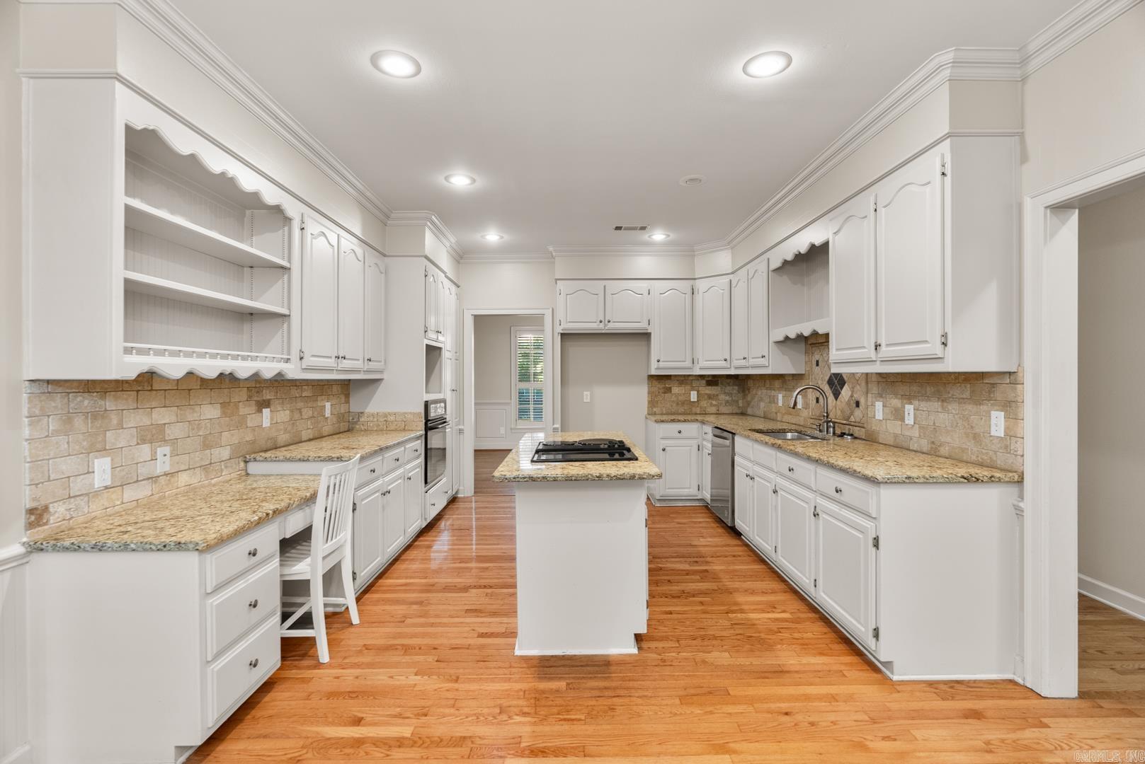 14023 Pleasant Forest  Little Rock, AR