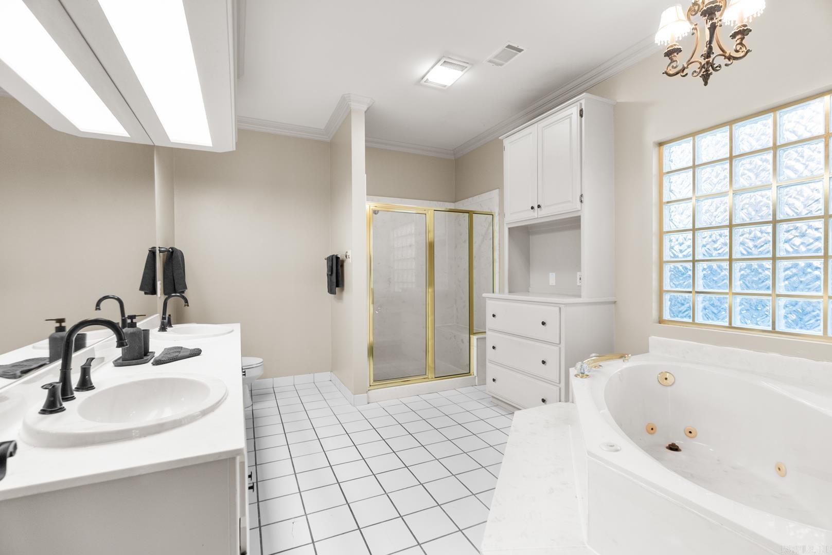14023 Pleasant Forest  Little Rock, AR