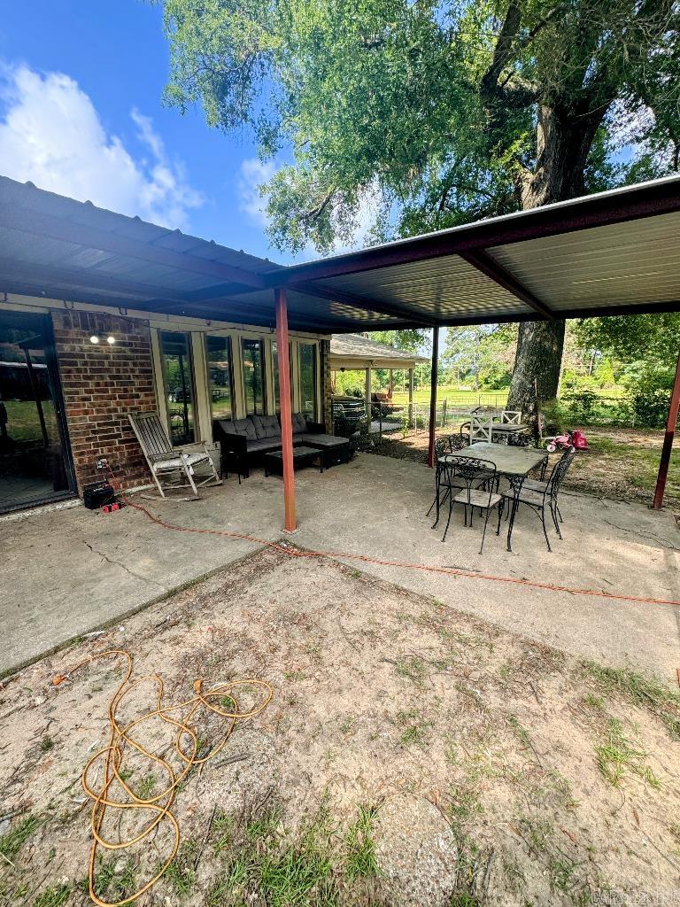 2858 Satterfield  Texarkana, AR