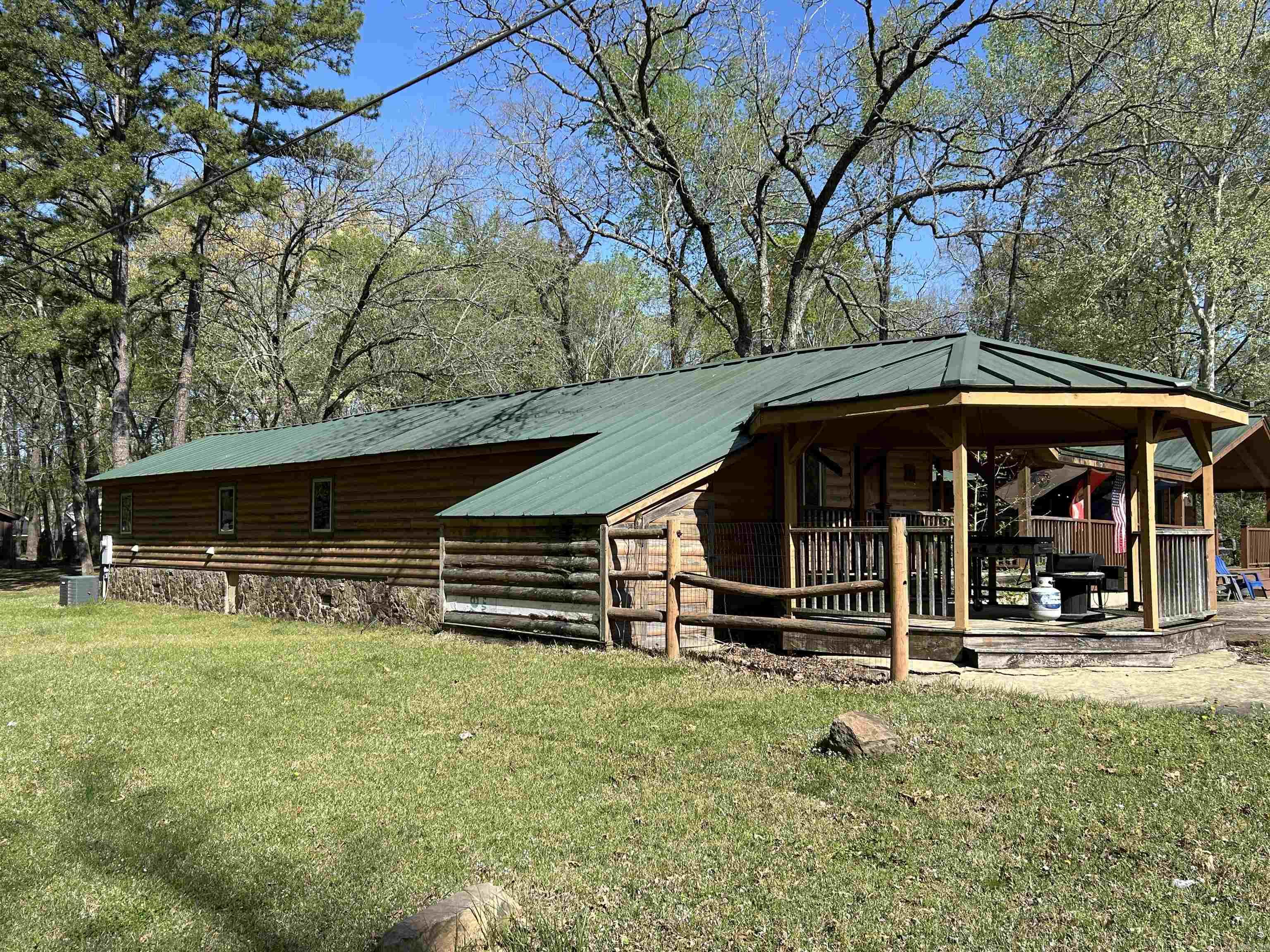 5 Lobo  Heber Springs, AR