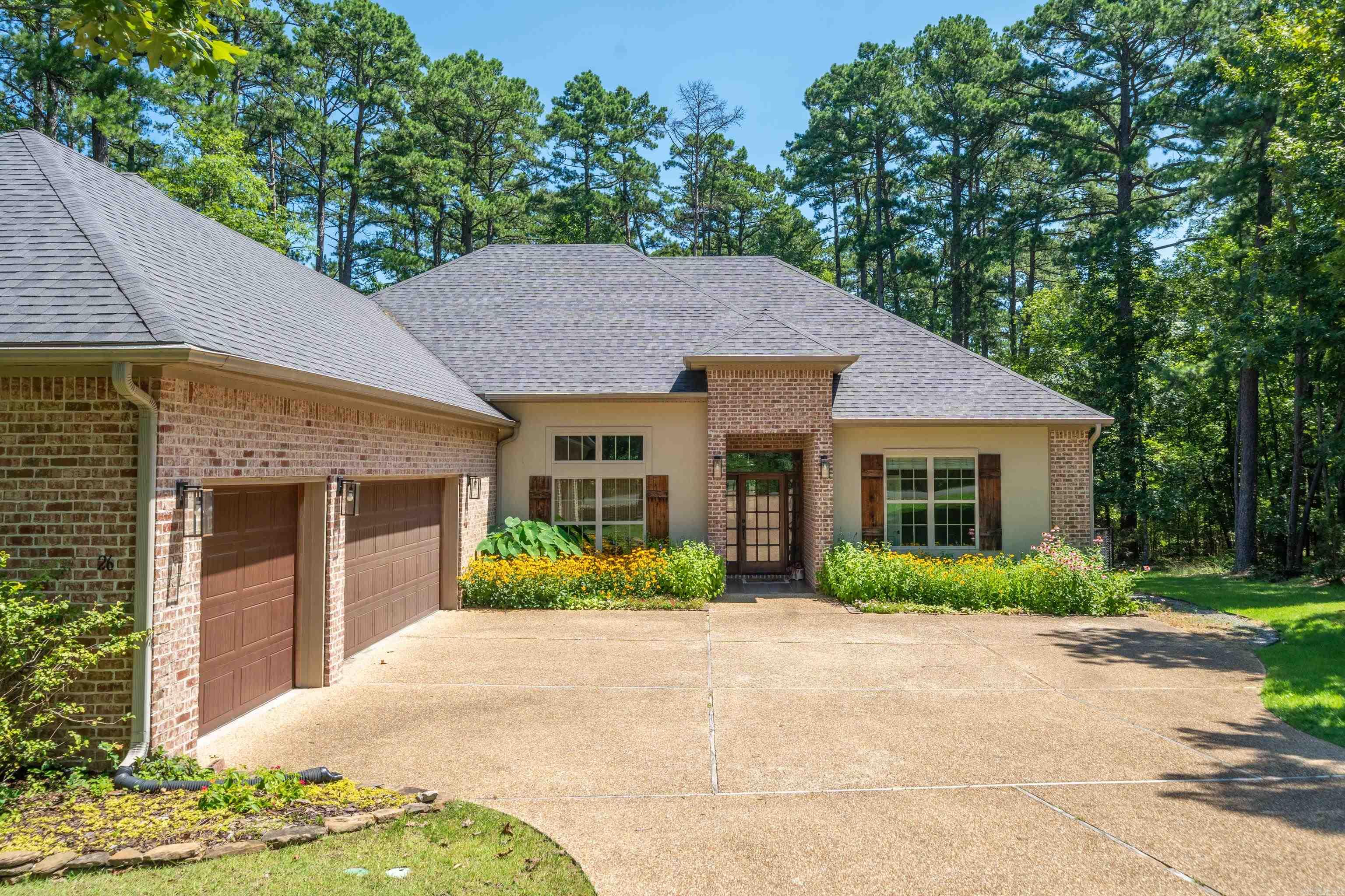 26 Sergio Drive  Hot Springs Village, AR