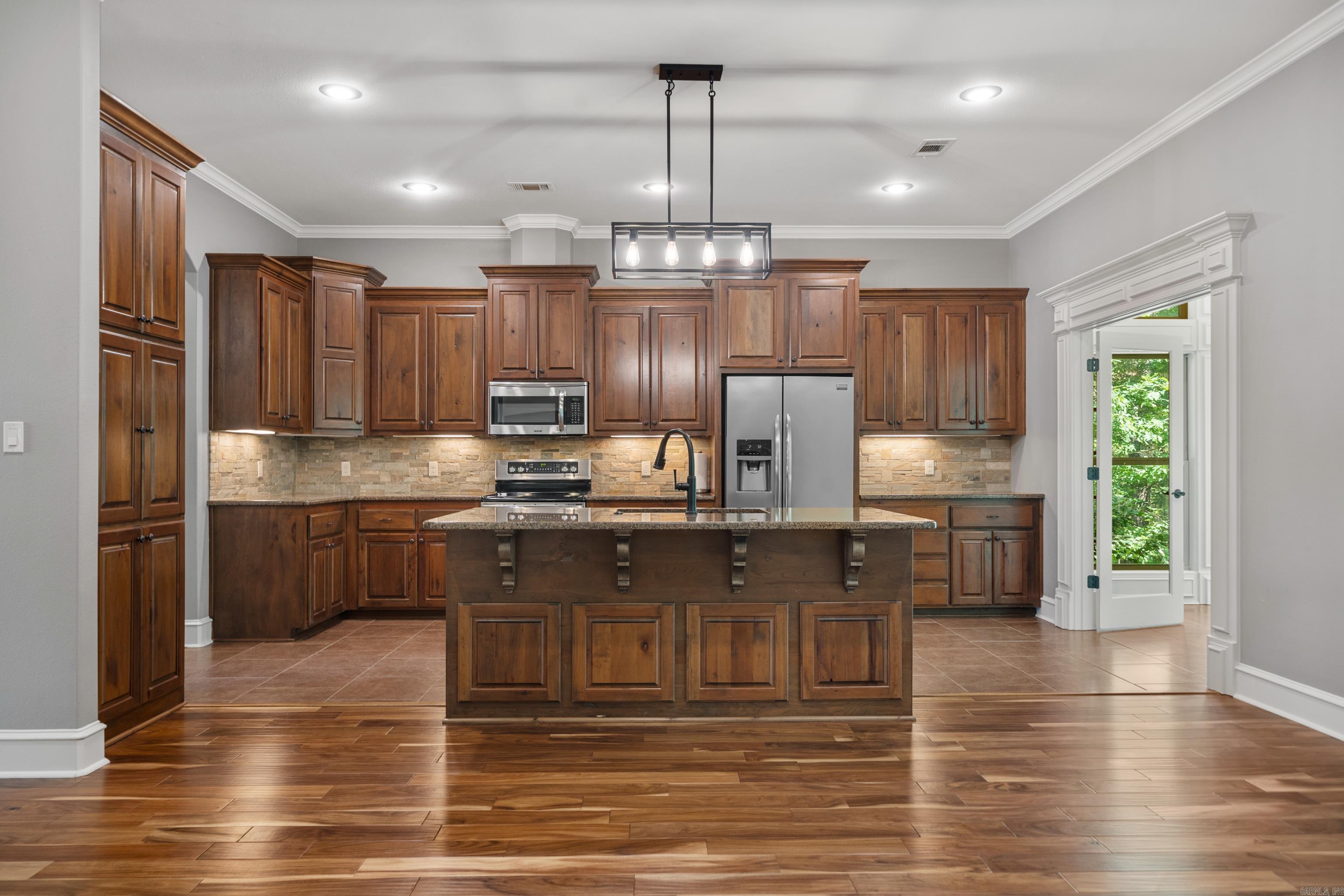 26 Sergio Drive  Hot Springs Village, AR