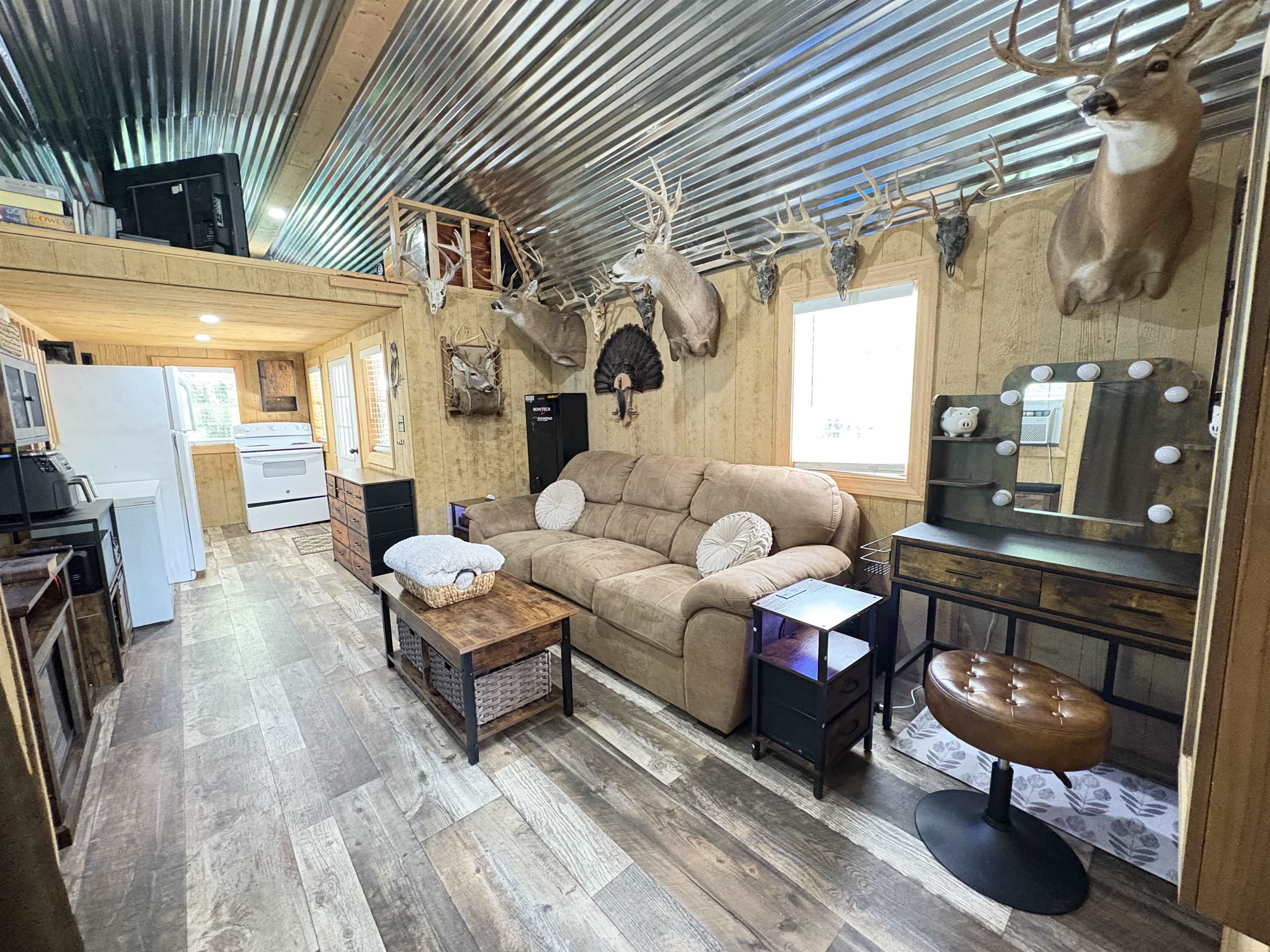 420 Strawberry River  Oxford, AR