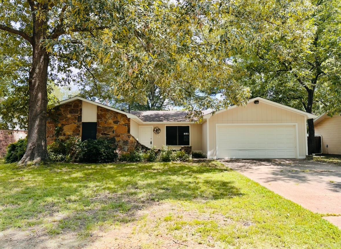 22 Woodlawn  Conway, AR