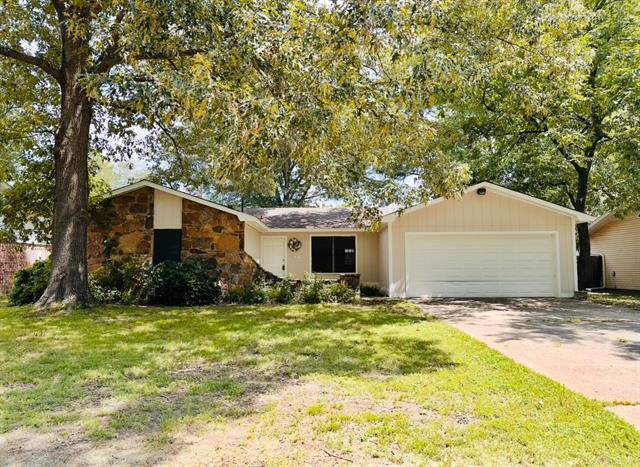 22  Woodlawn  Conway, AR