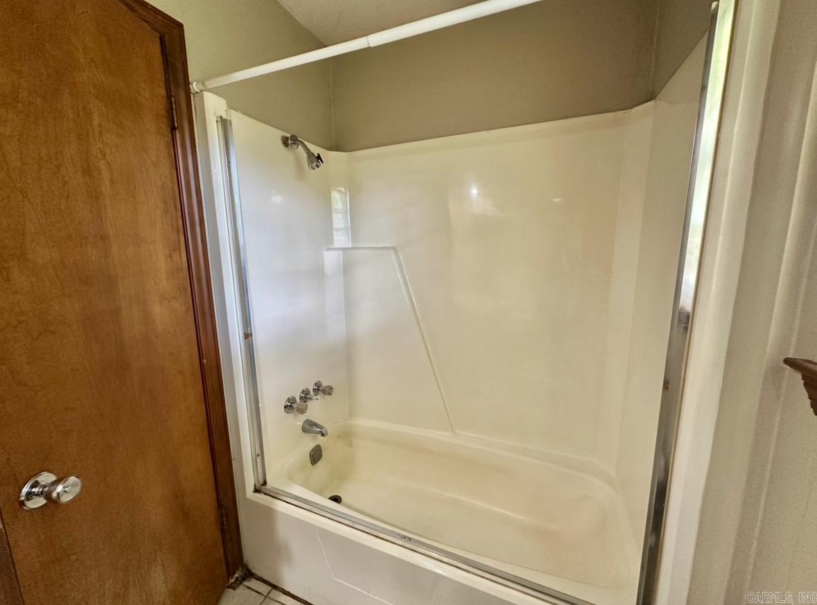 22 Woodlawn  Conway, AR