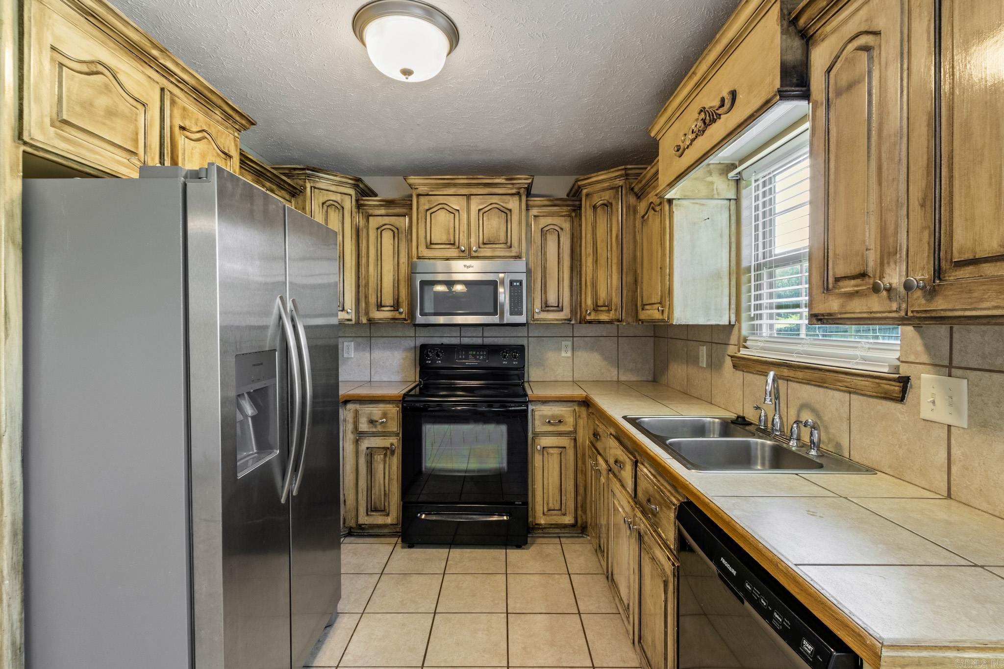 137 Weathering Dr Drive Austin, AR 72007