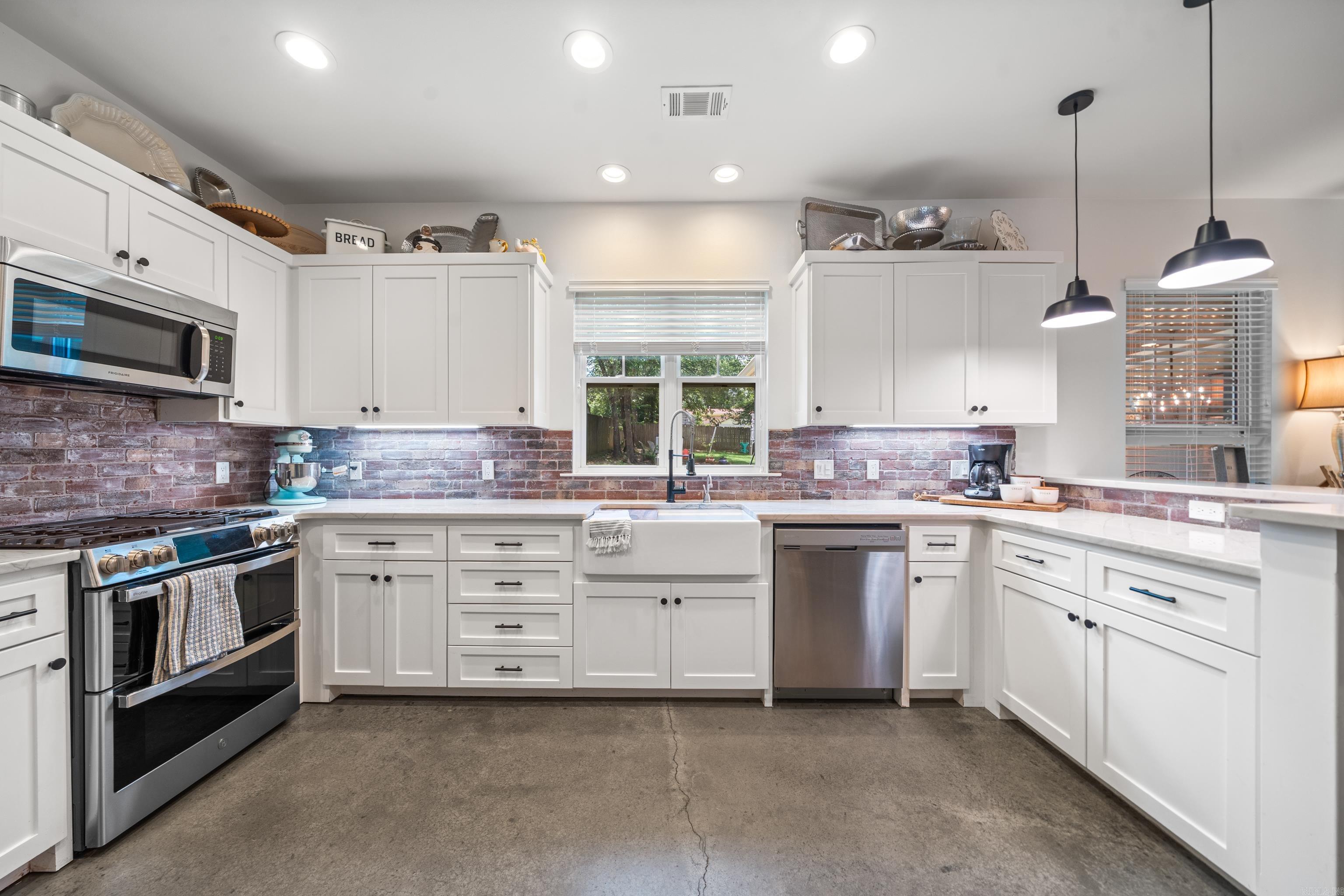 109 Spencer Chase  Hot Springs, AR