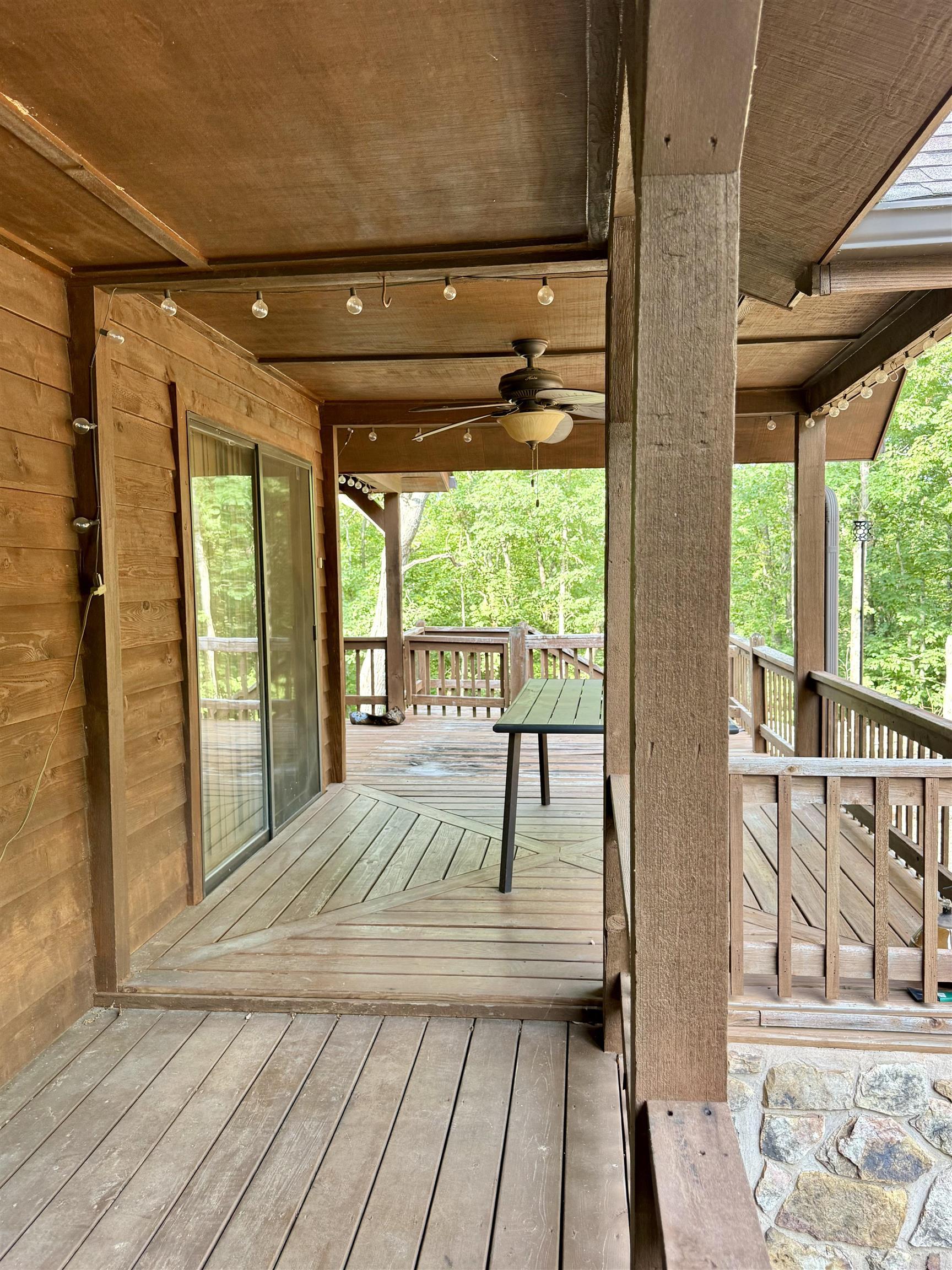 50 Jackson Ridge  Higden, AR