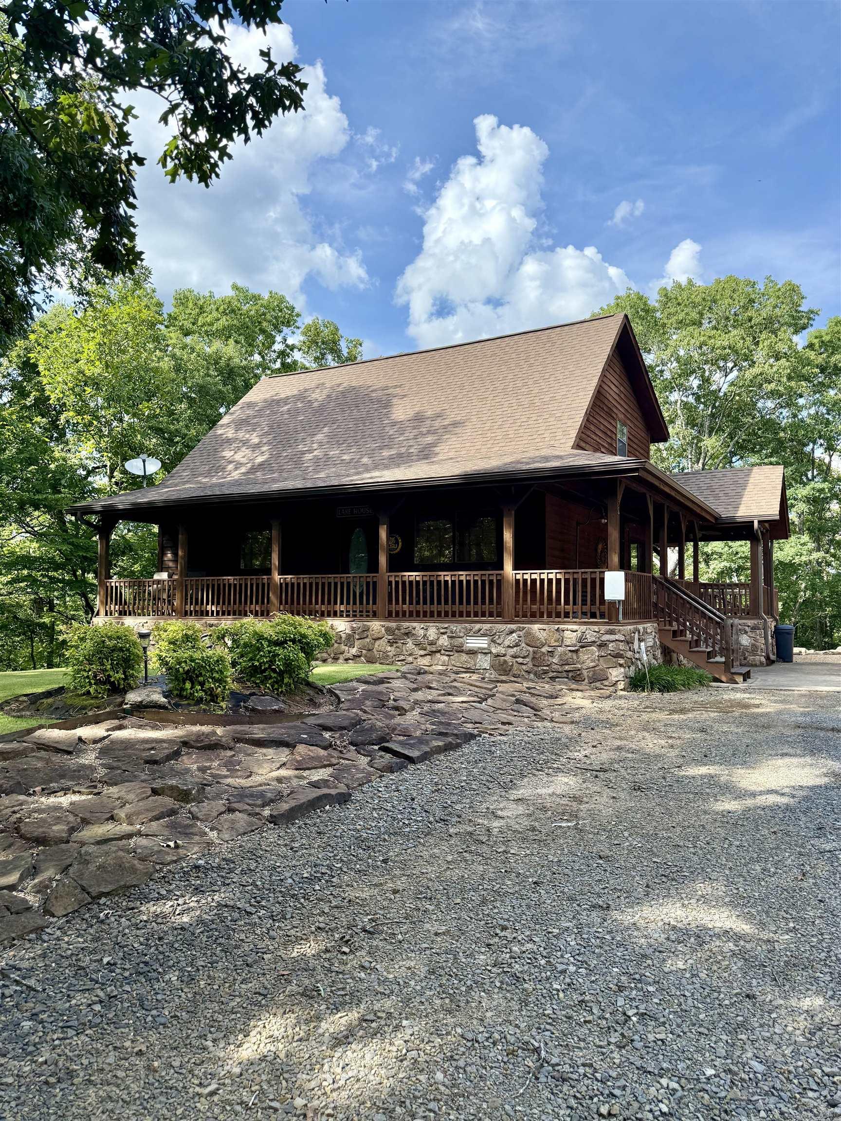 50 Jackson Ridge  Higden, AR