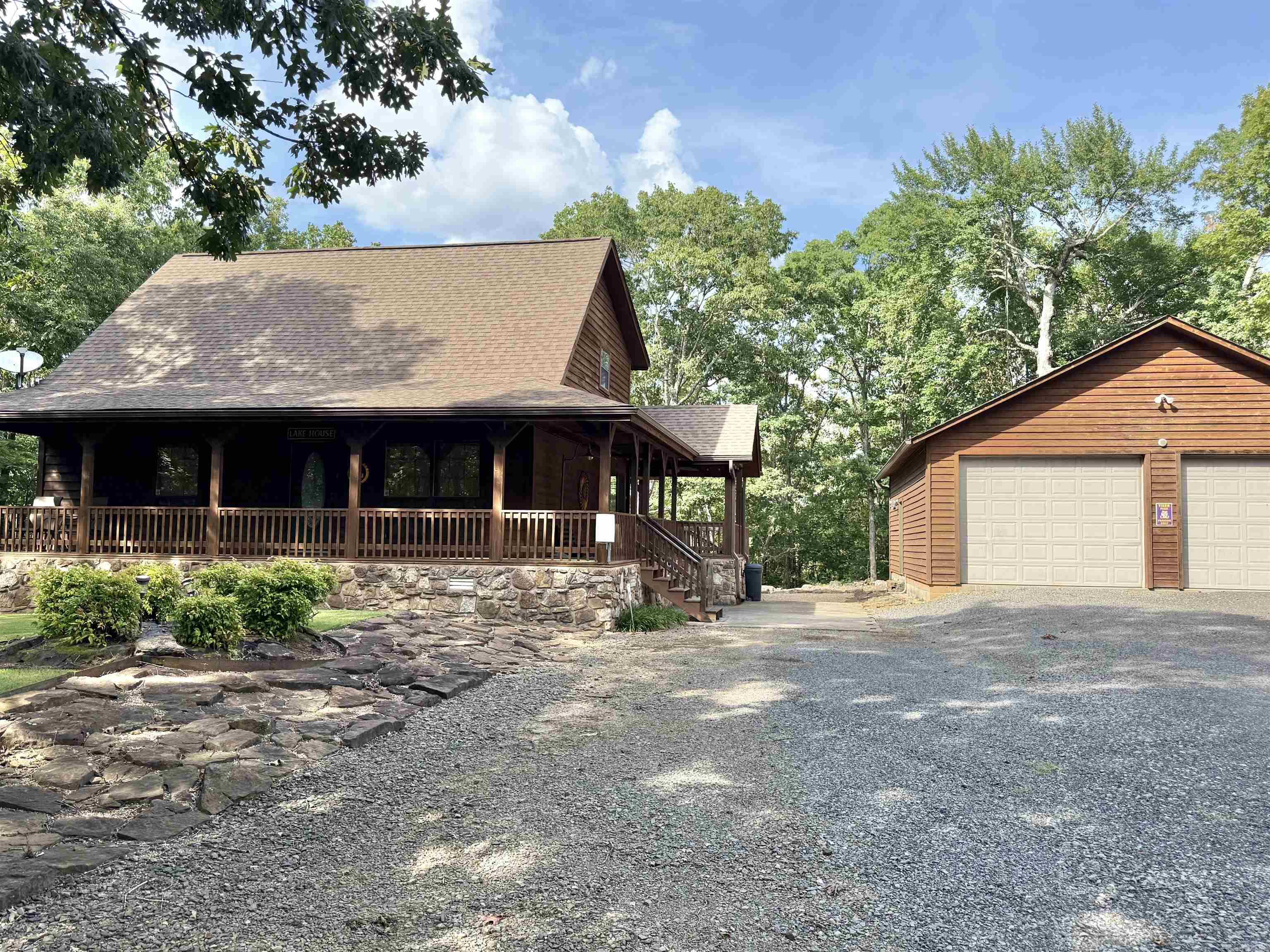 50 Jackson Ridge  Higden, AR