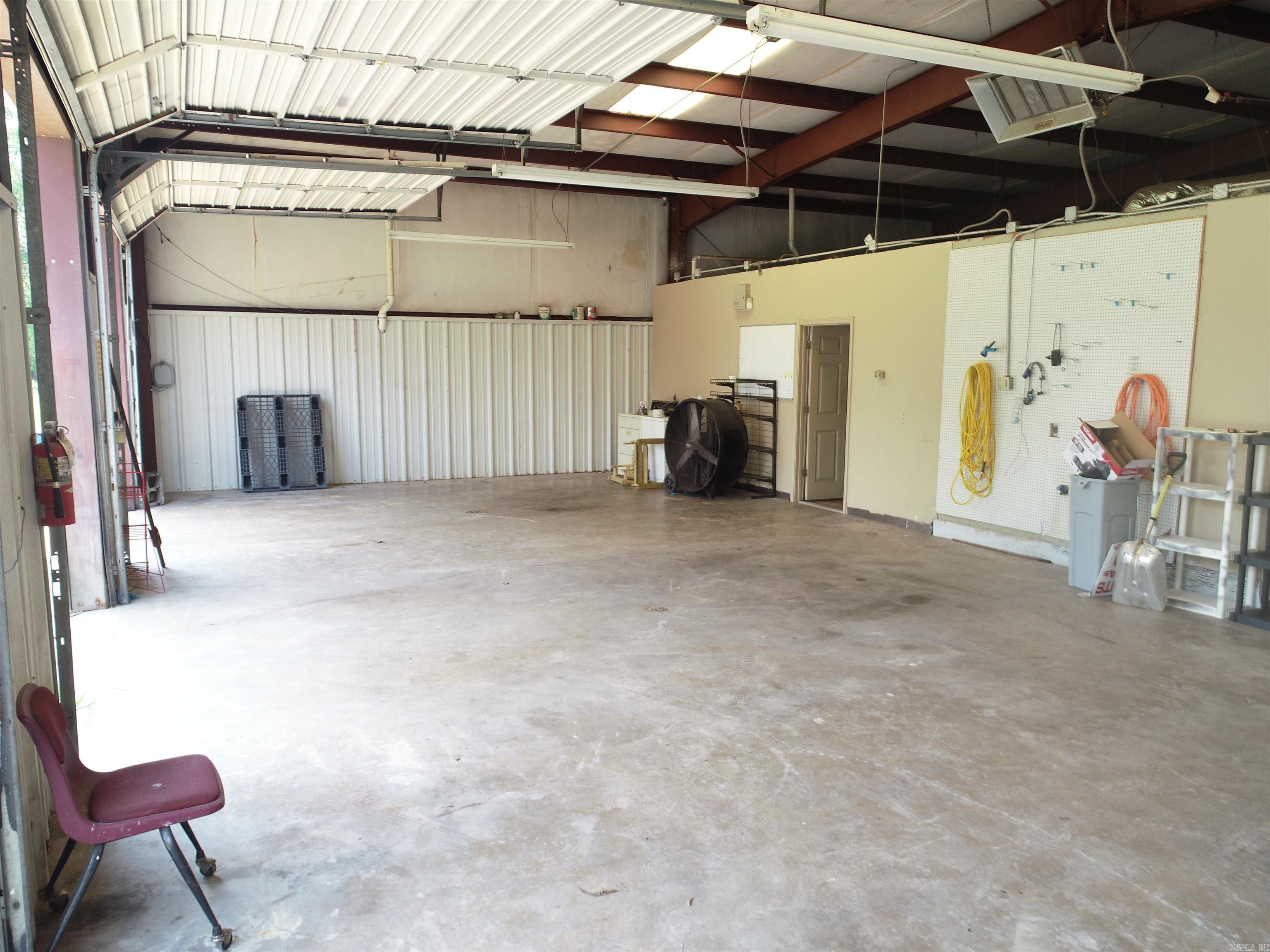 695 W Dewitt Henry  Beebe, AR
