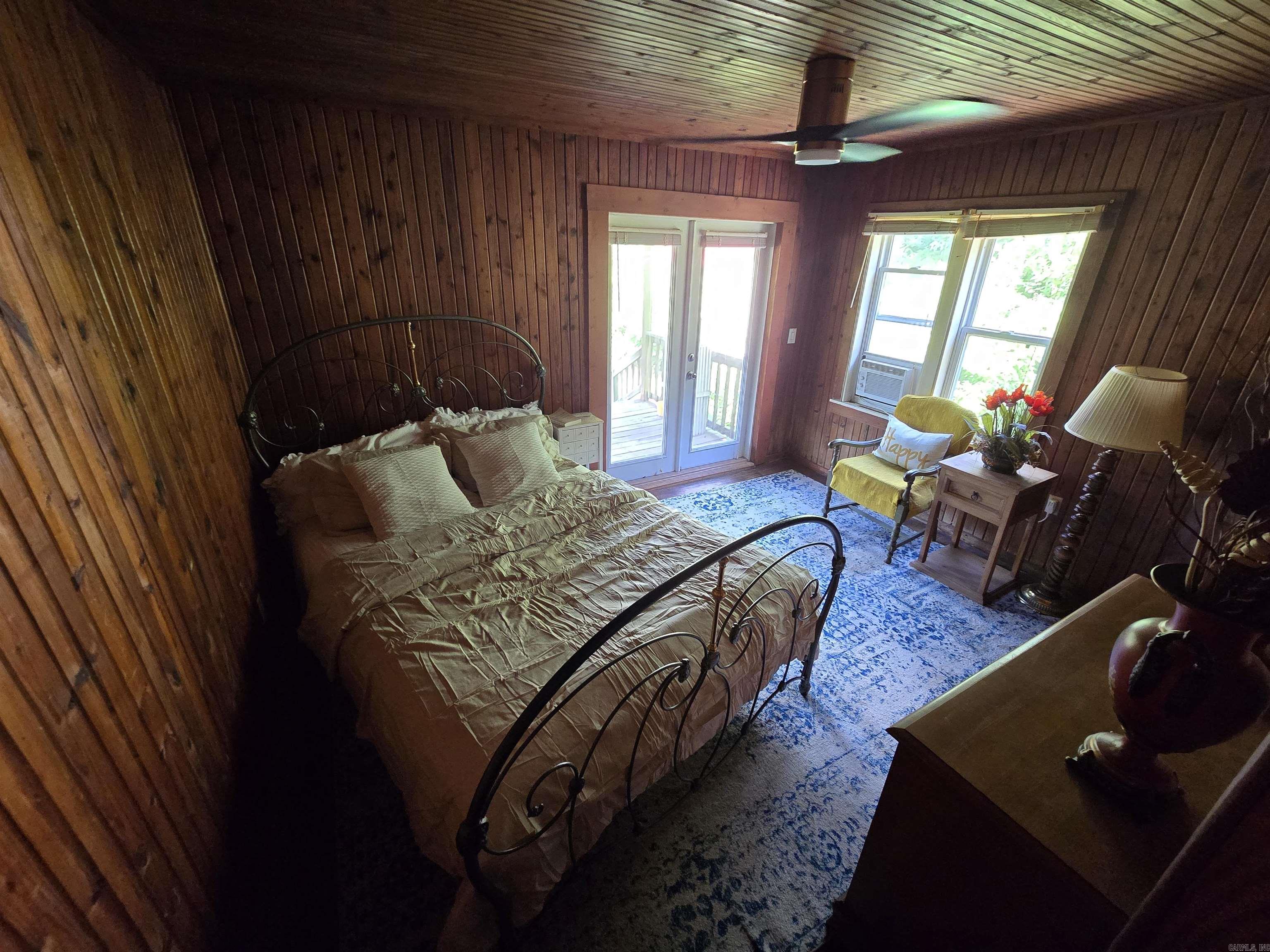 102 McKinney  Shirley, AR