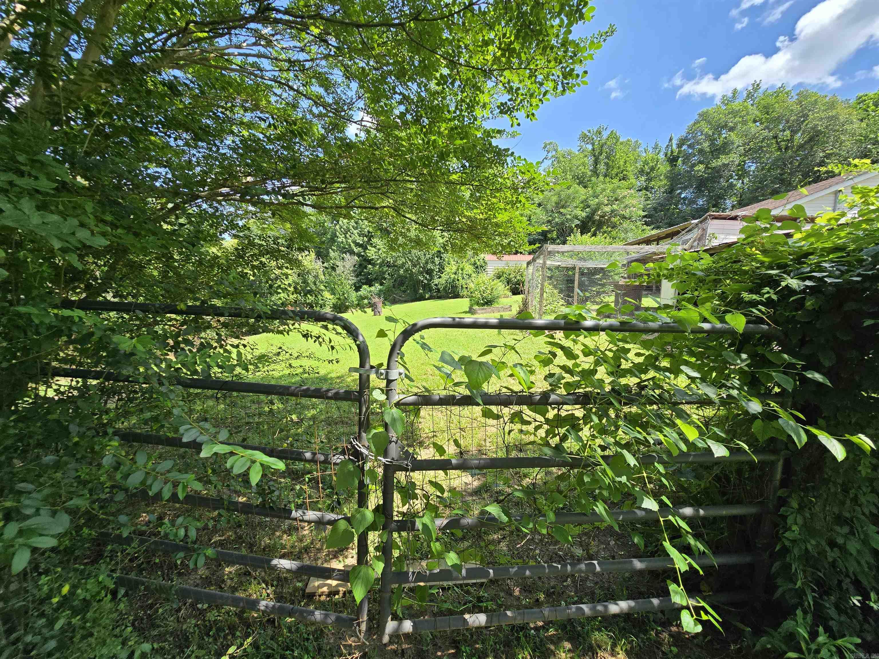 102 McKinney  Shirley, AR