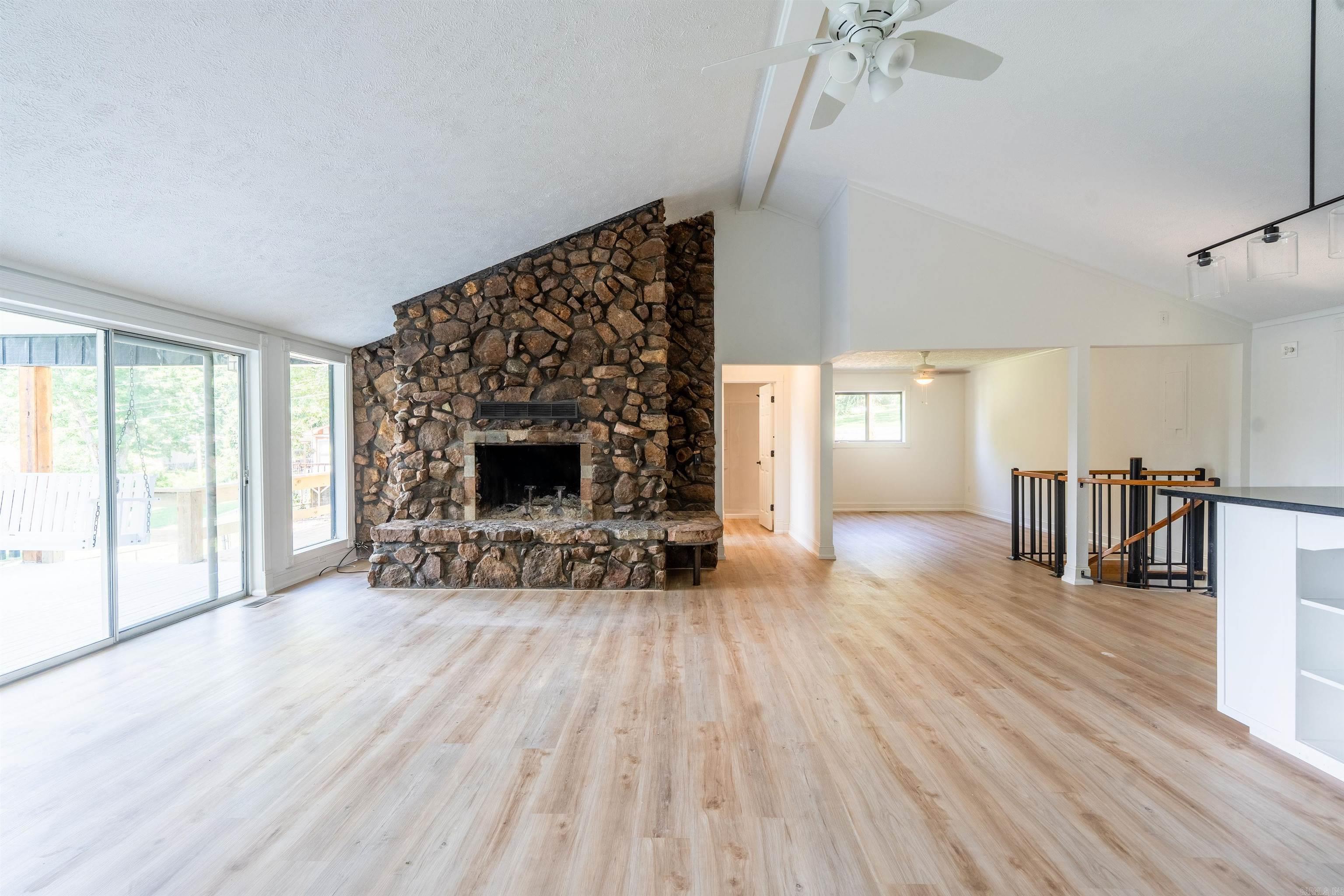 9 Whispering Dr  Edgemont, AR