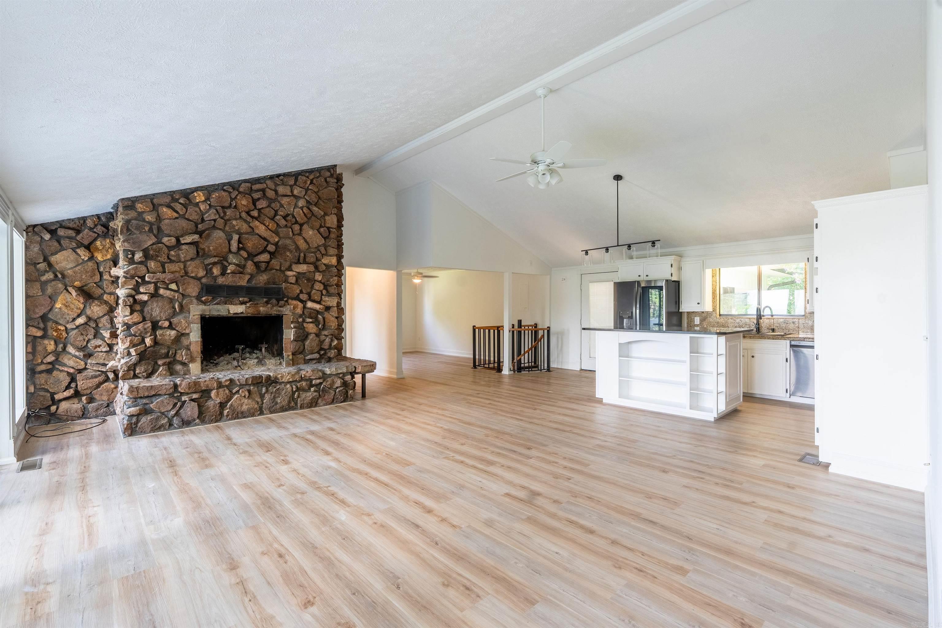 9 Whispering Dr  Edgemont, AR