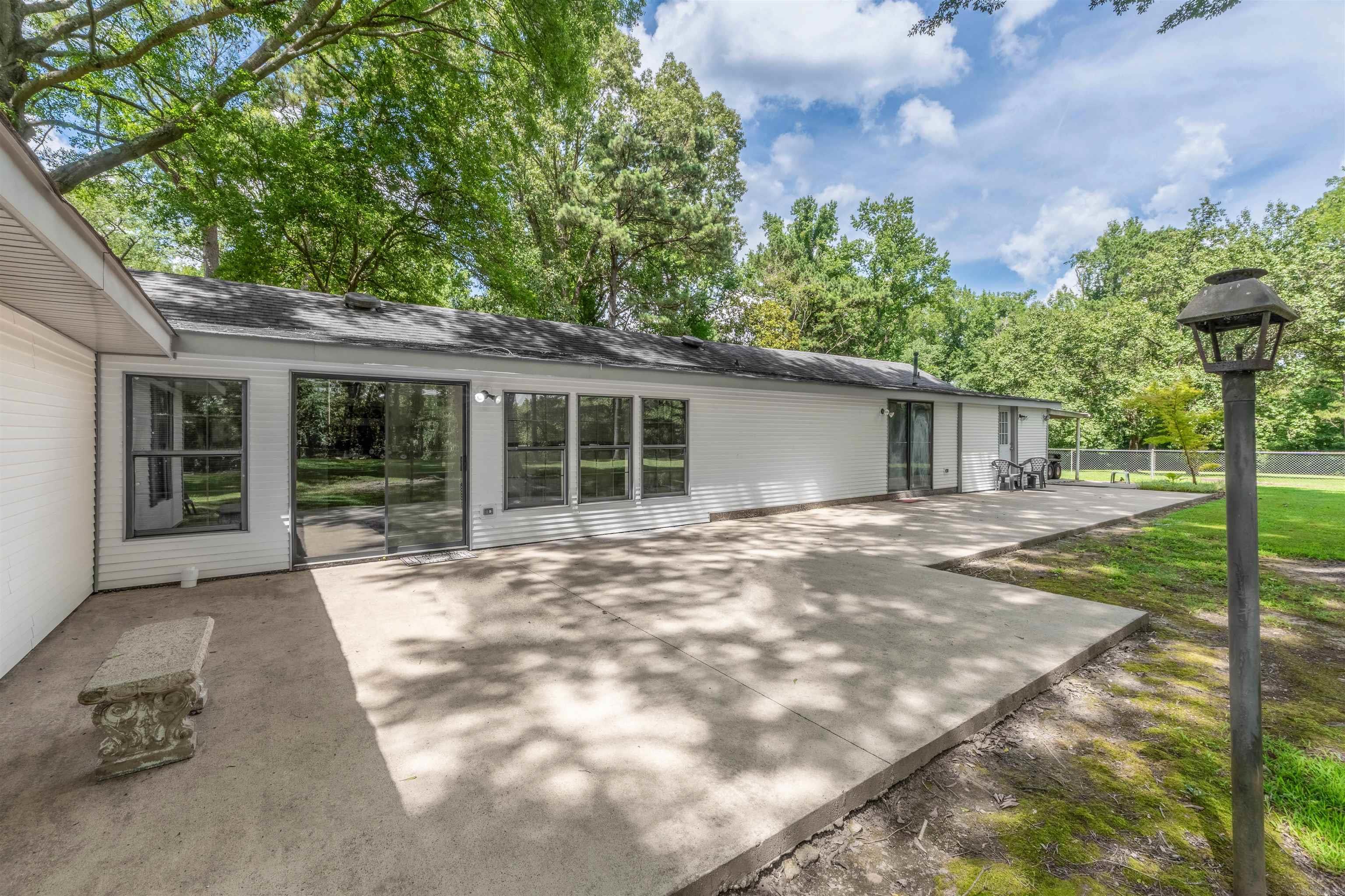 3301 Coffer  Little Rock, AR
