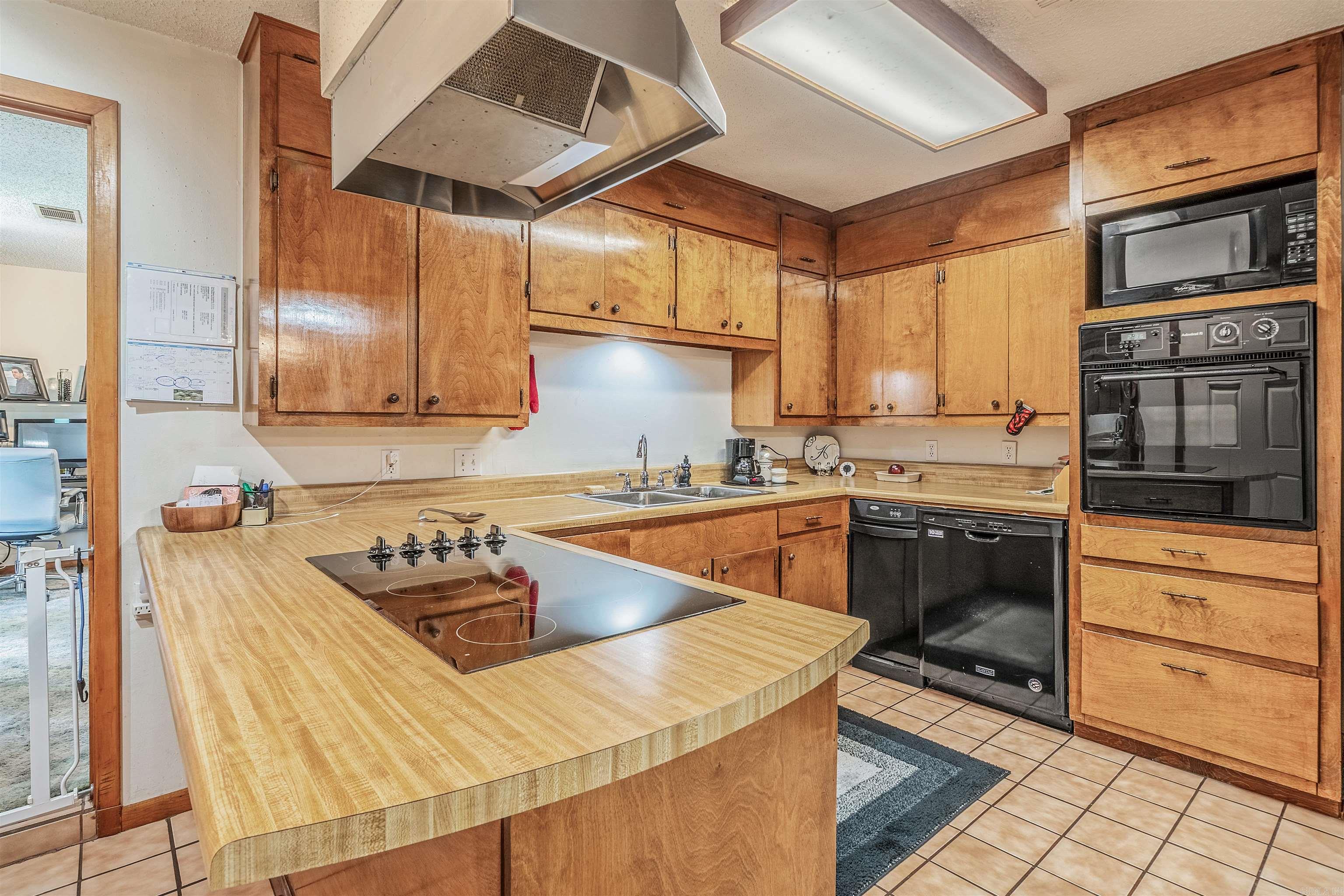 3301 Coffer  Little Rock, AR