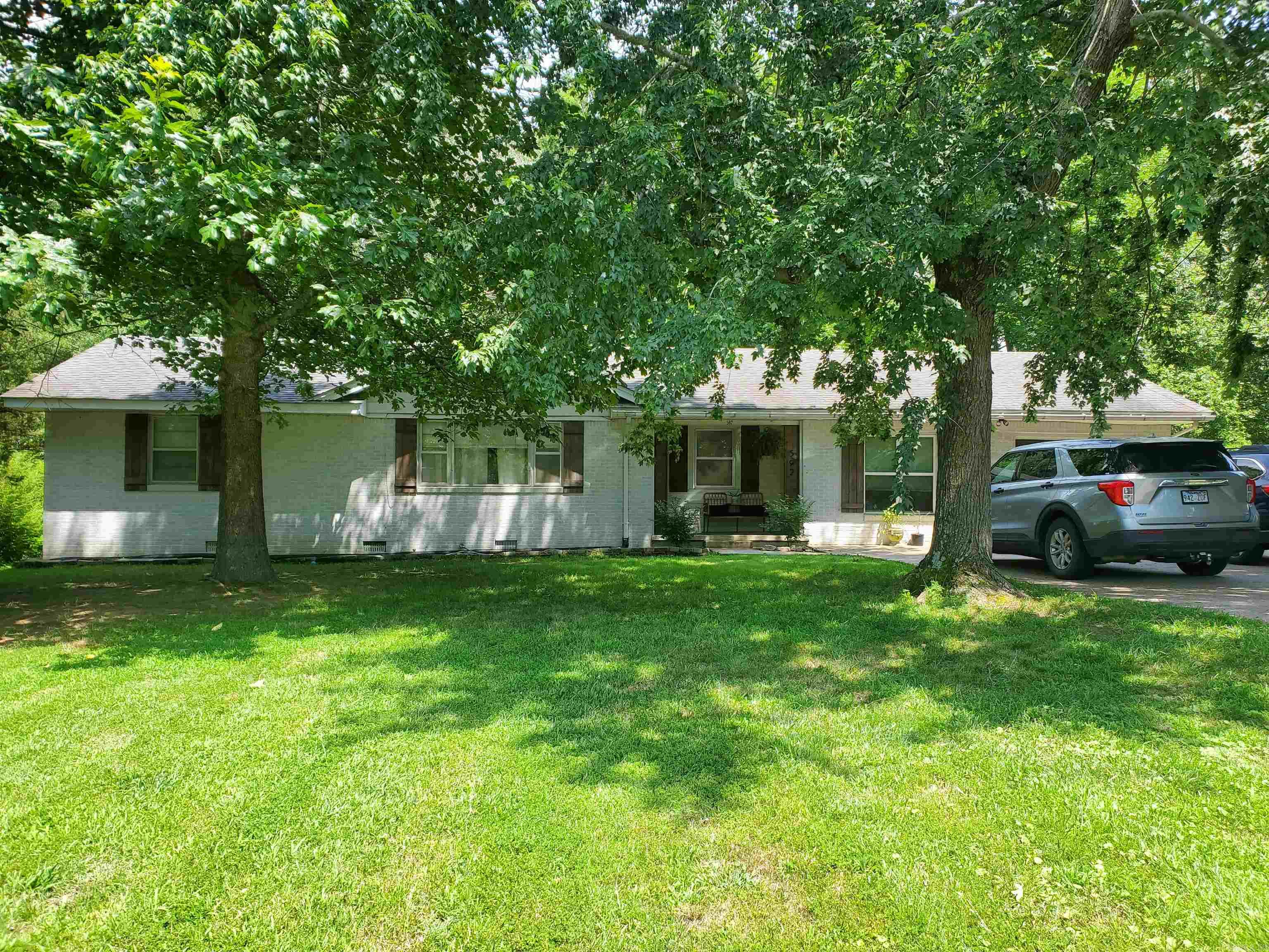 592 S 12th  Piggott, AR
