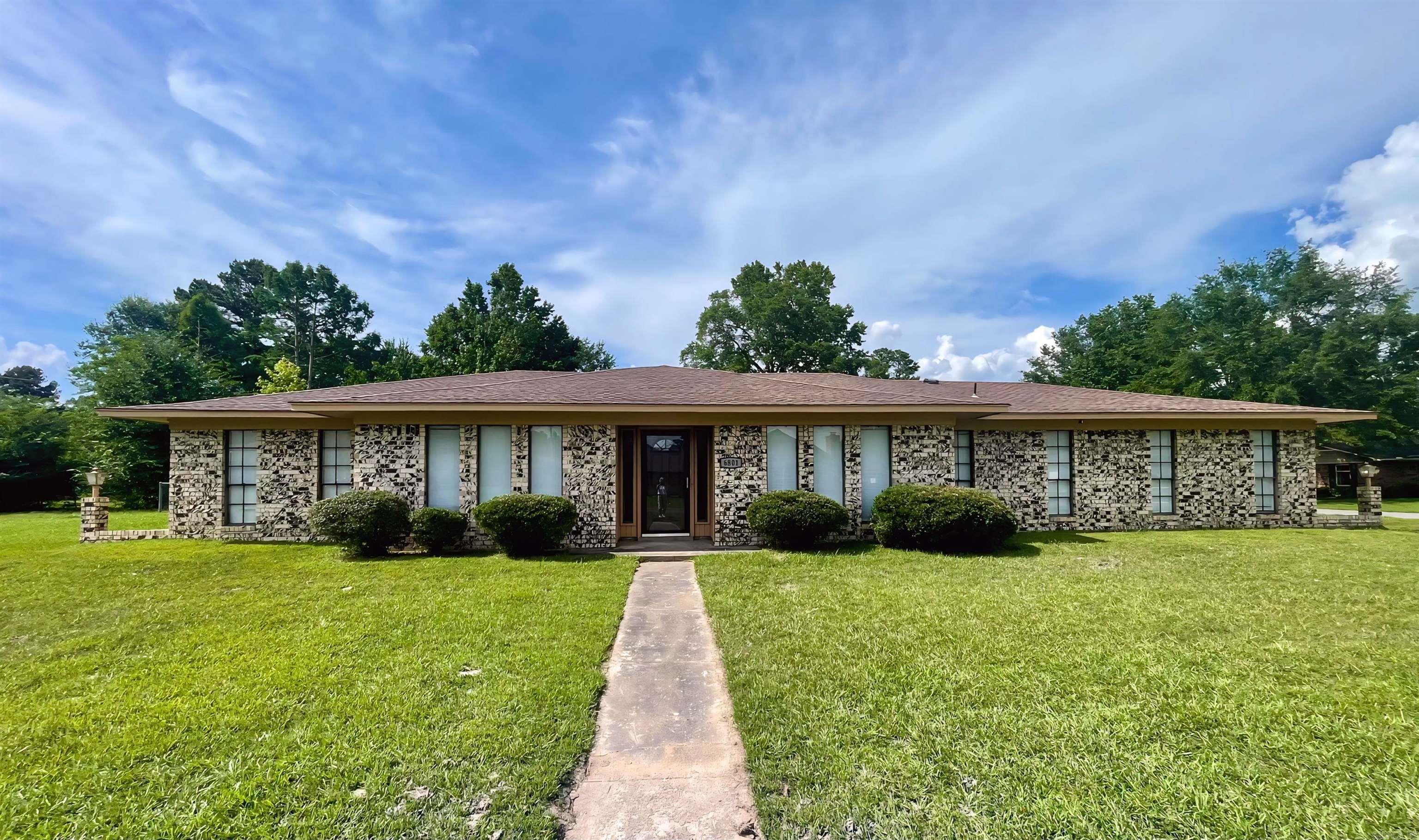 6801 Ozark  Pine Bluff, AR