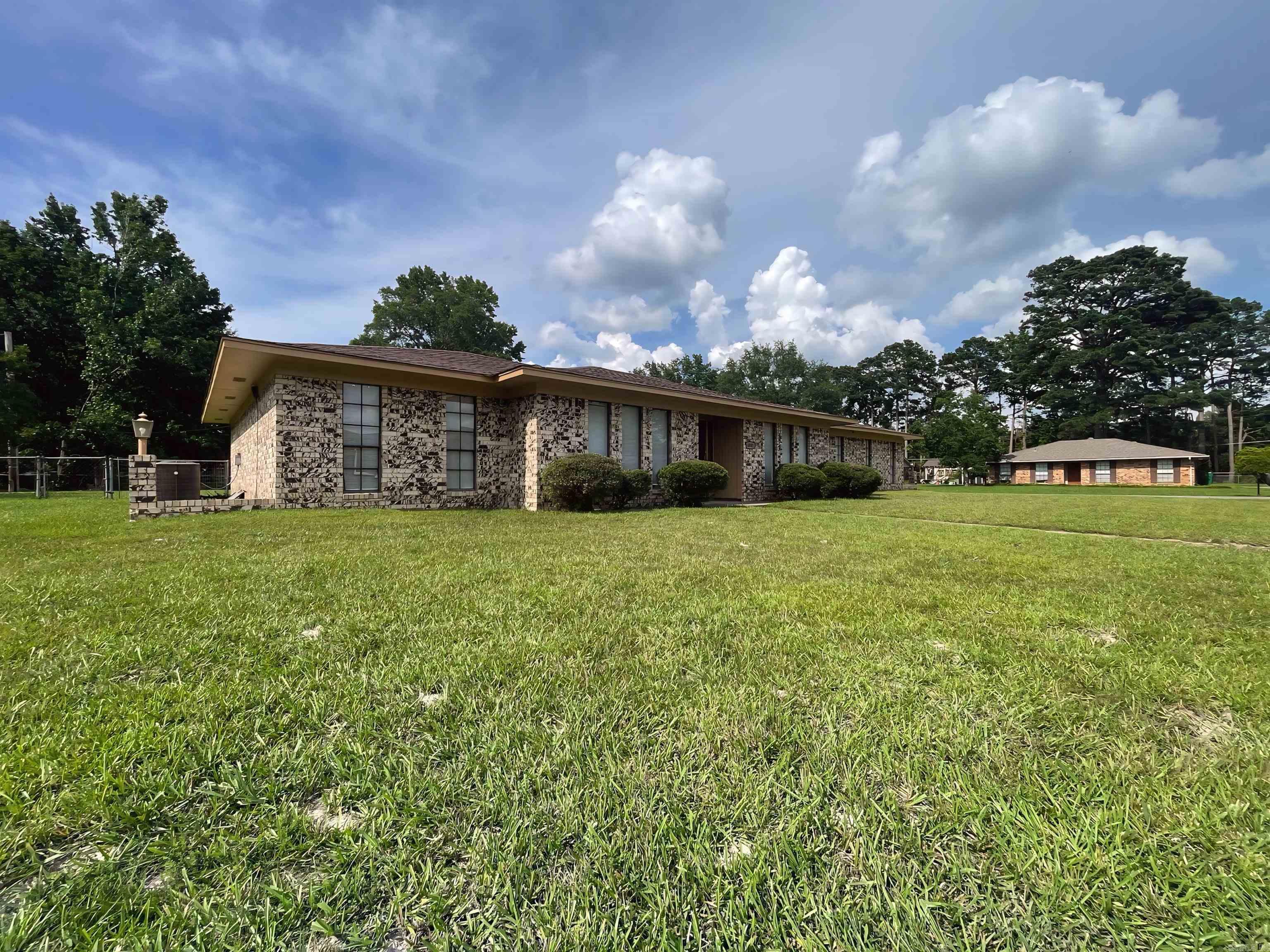 6801 Ozark  Pine Bluff, AR