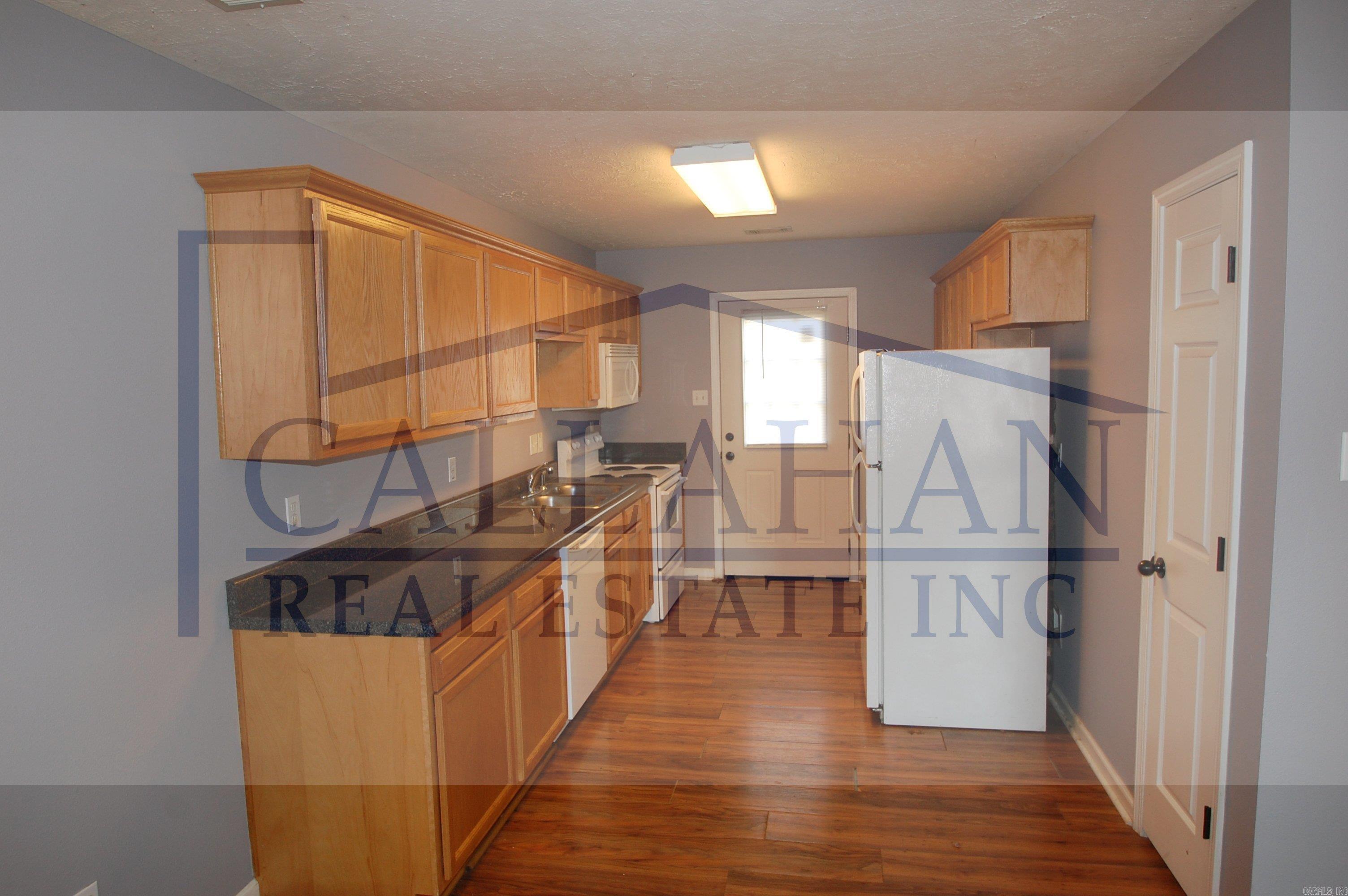 2146 Hatcher Rd Unit 9-10  Sherwood, AR