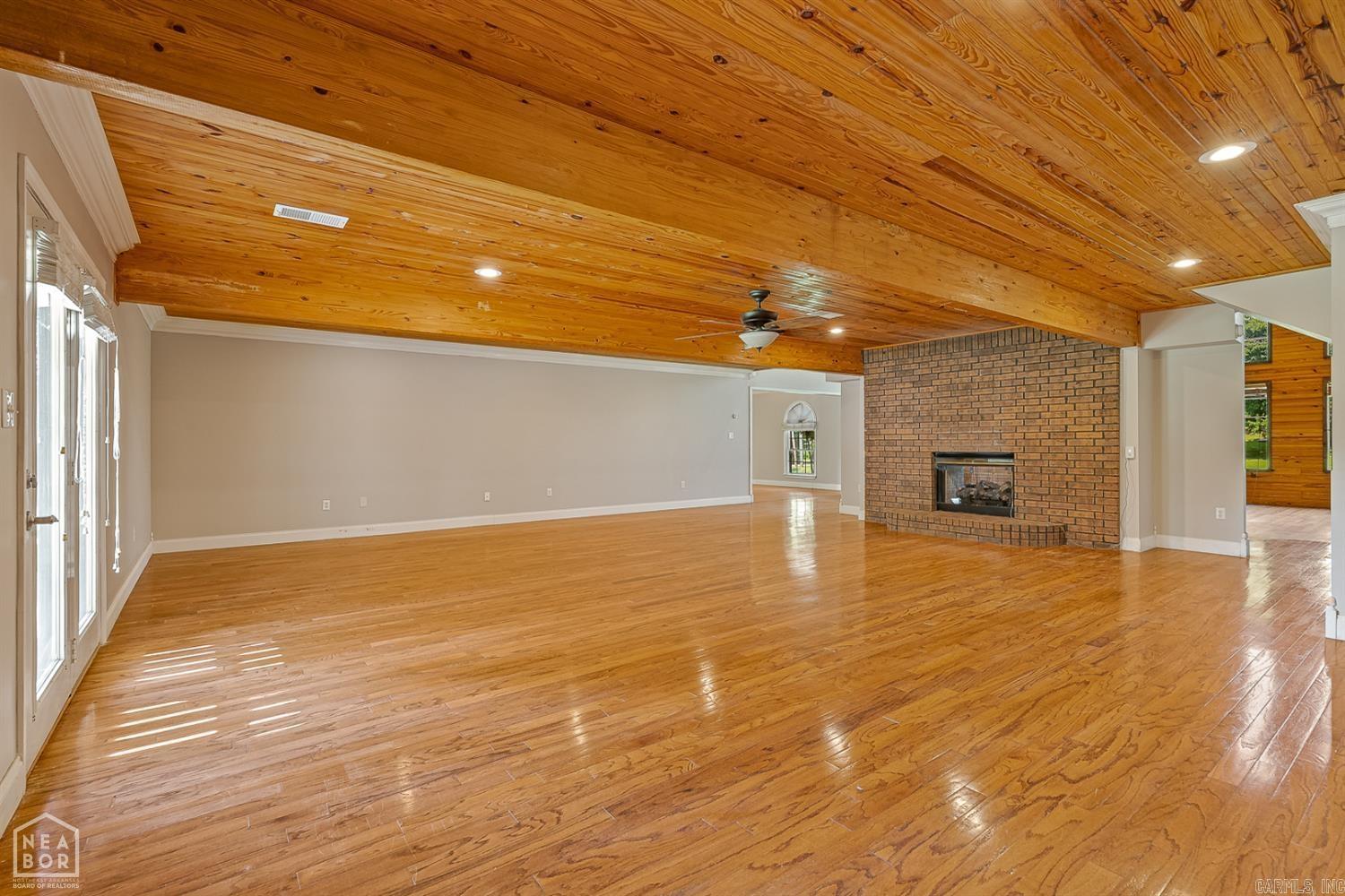 5510 Crowleys Ridge Rd.  Jonesboro, AR