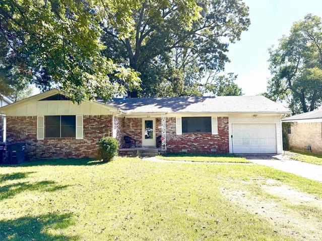 813 N Gray  Jacksonville, AR