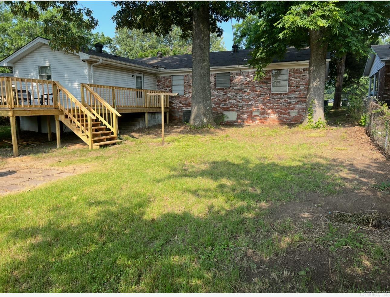 813 N Gray  Jacksonville, AR