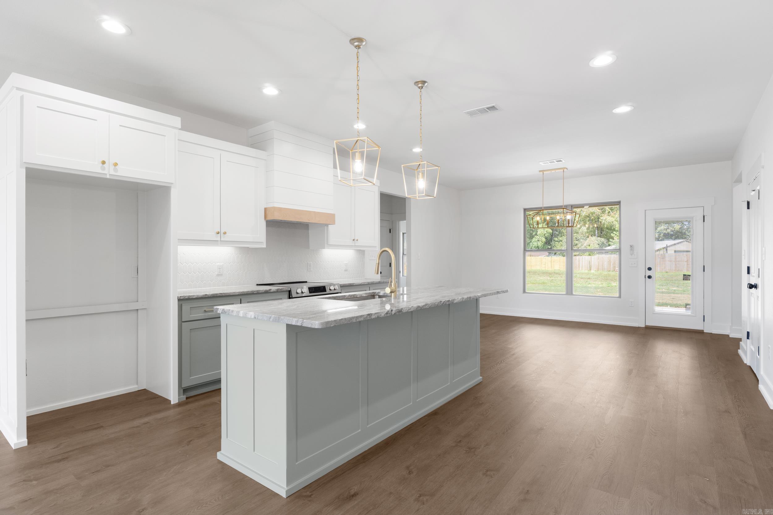 11 Morning Sun Cove Greenbrier, AR 72058