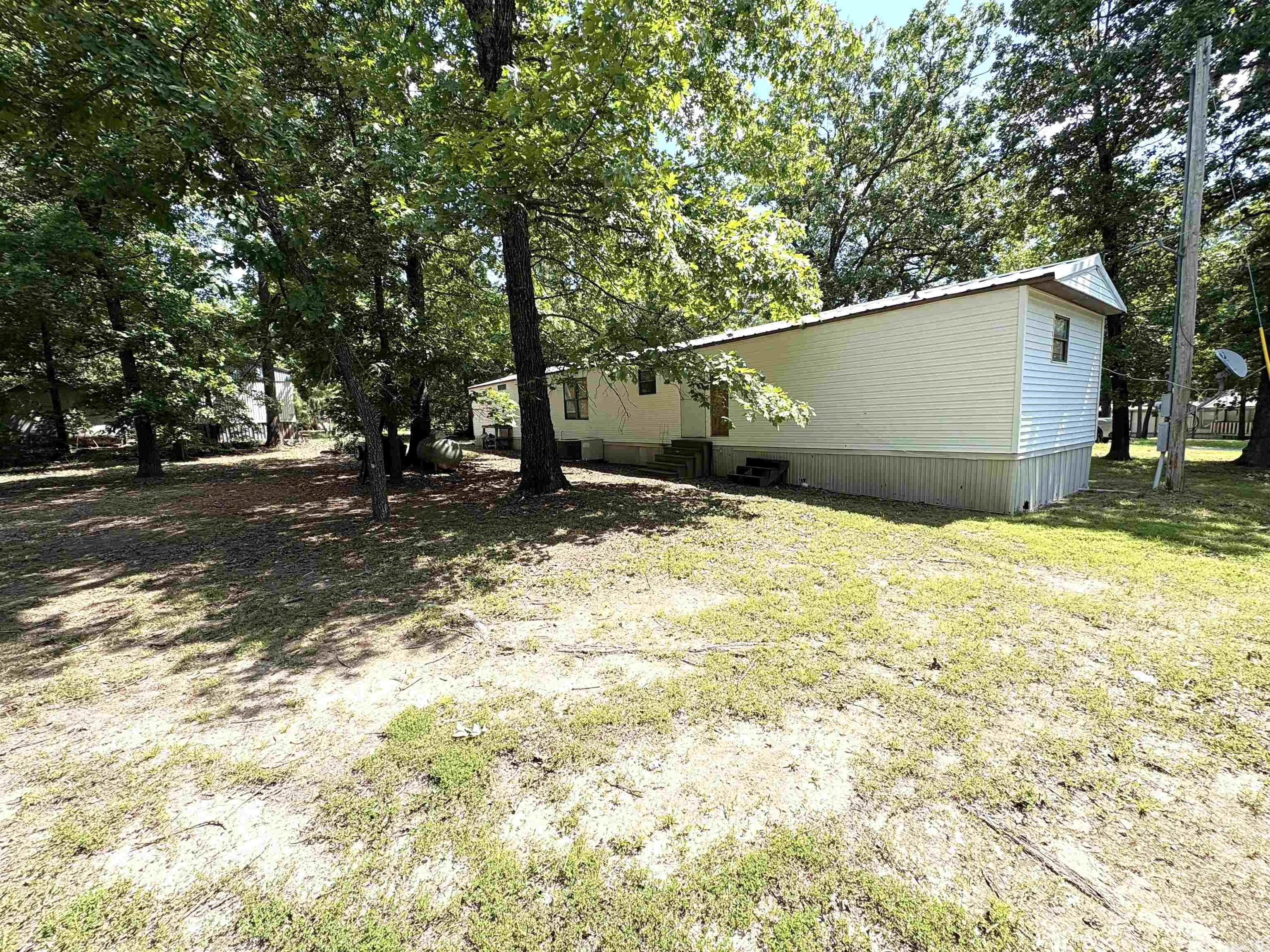 184 CR 143 RD  Henderson, AR