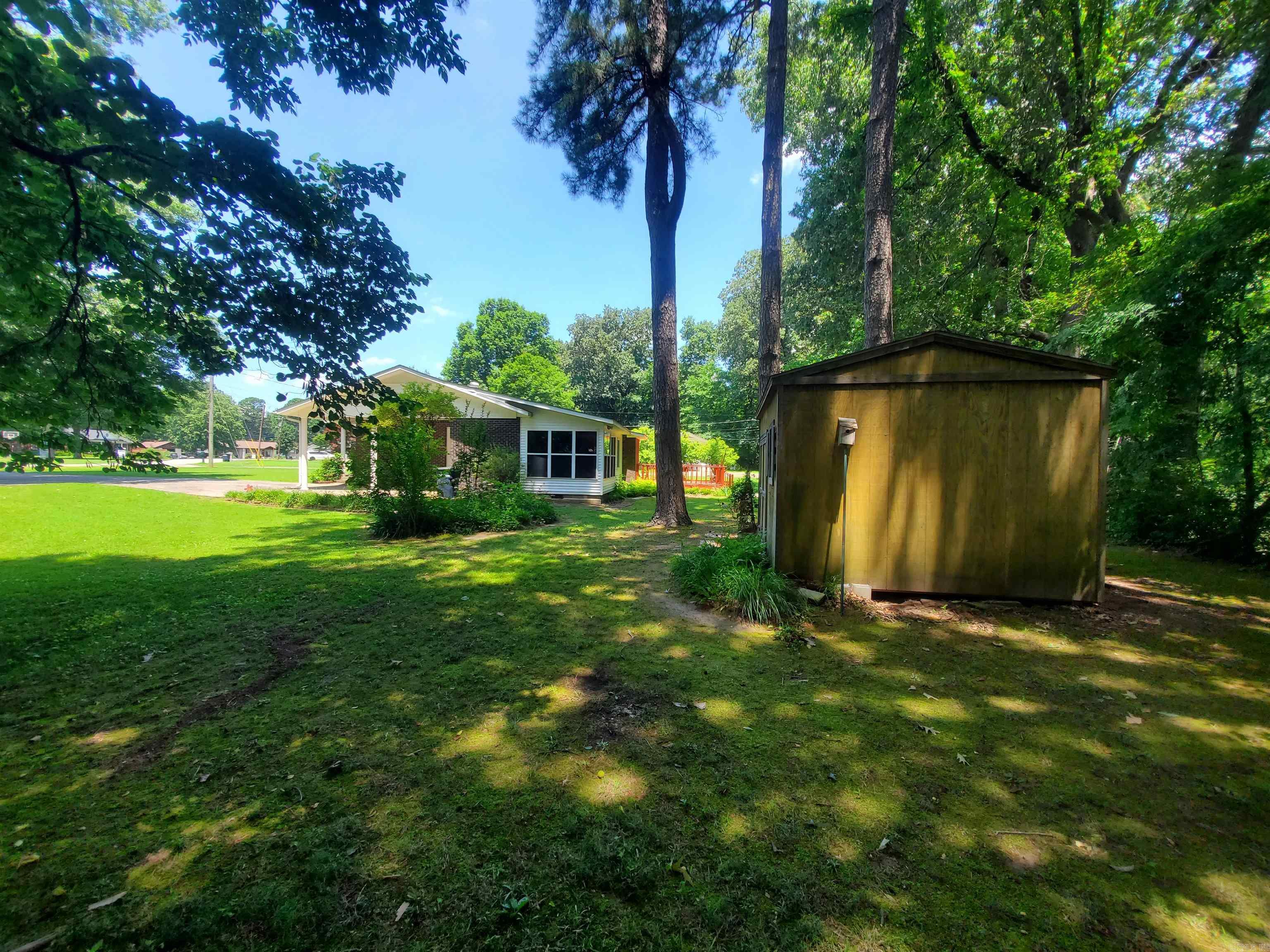 937 Homecrest  Piggott, AR
