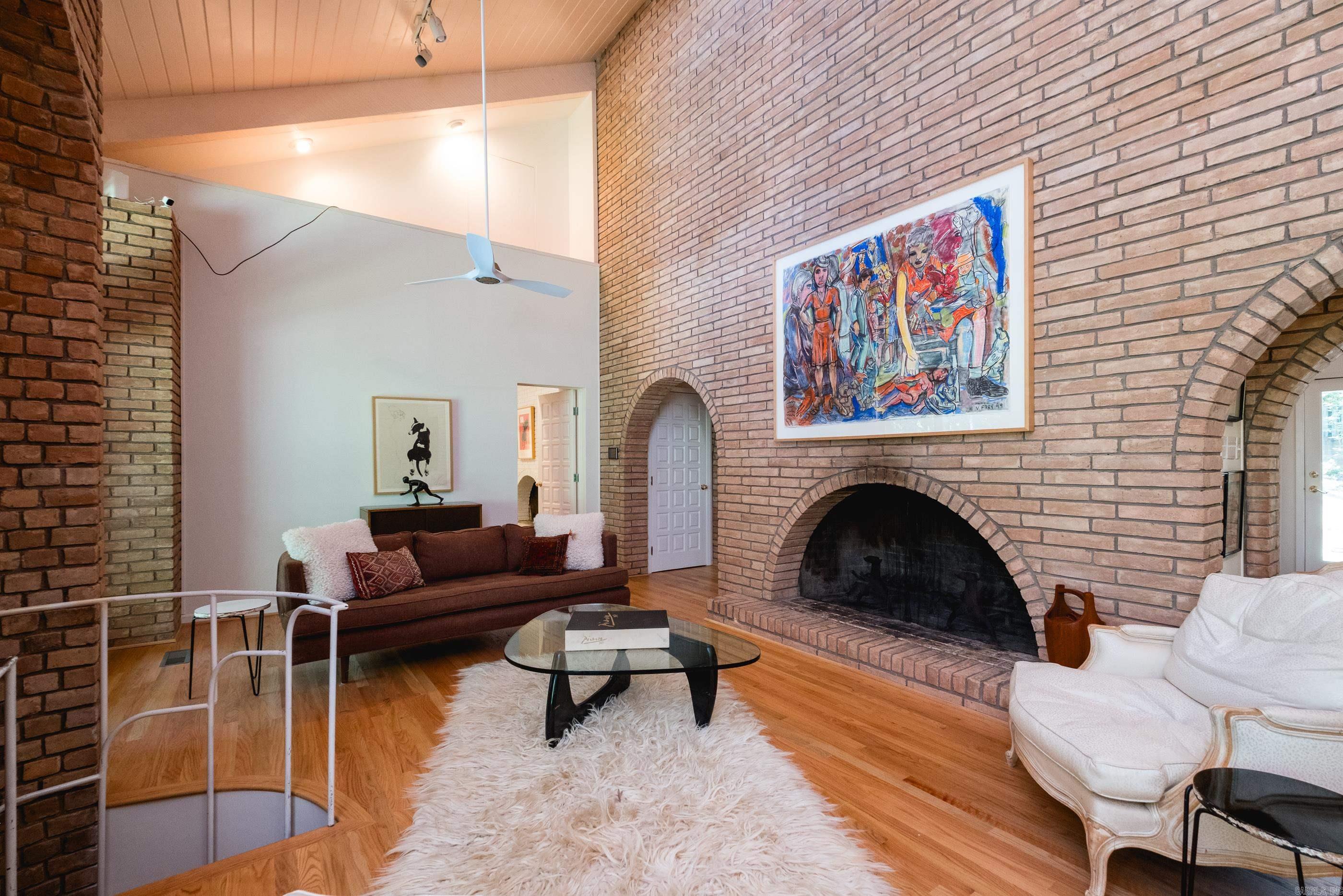 8101 Barrett  Roland, AR