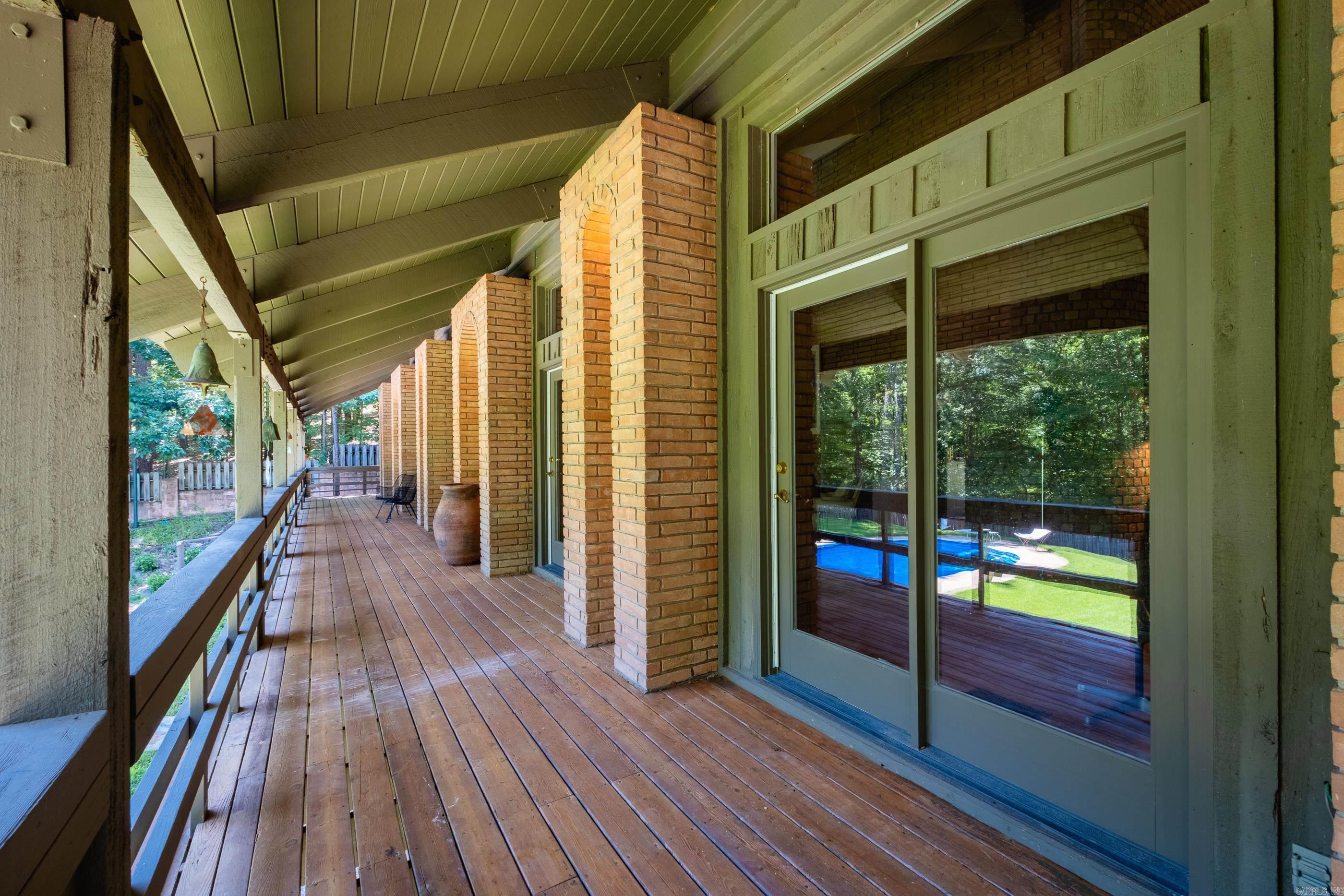 8101 Barrett  Roland, AR