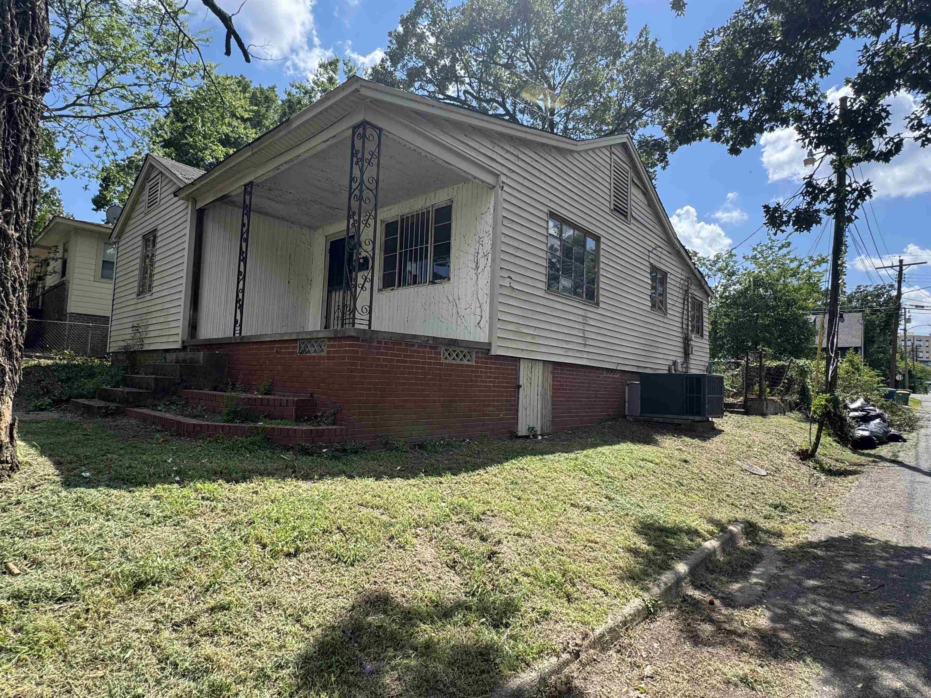 600 S Maple  Little Rock, AR