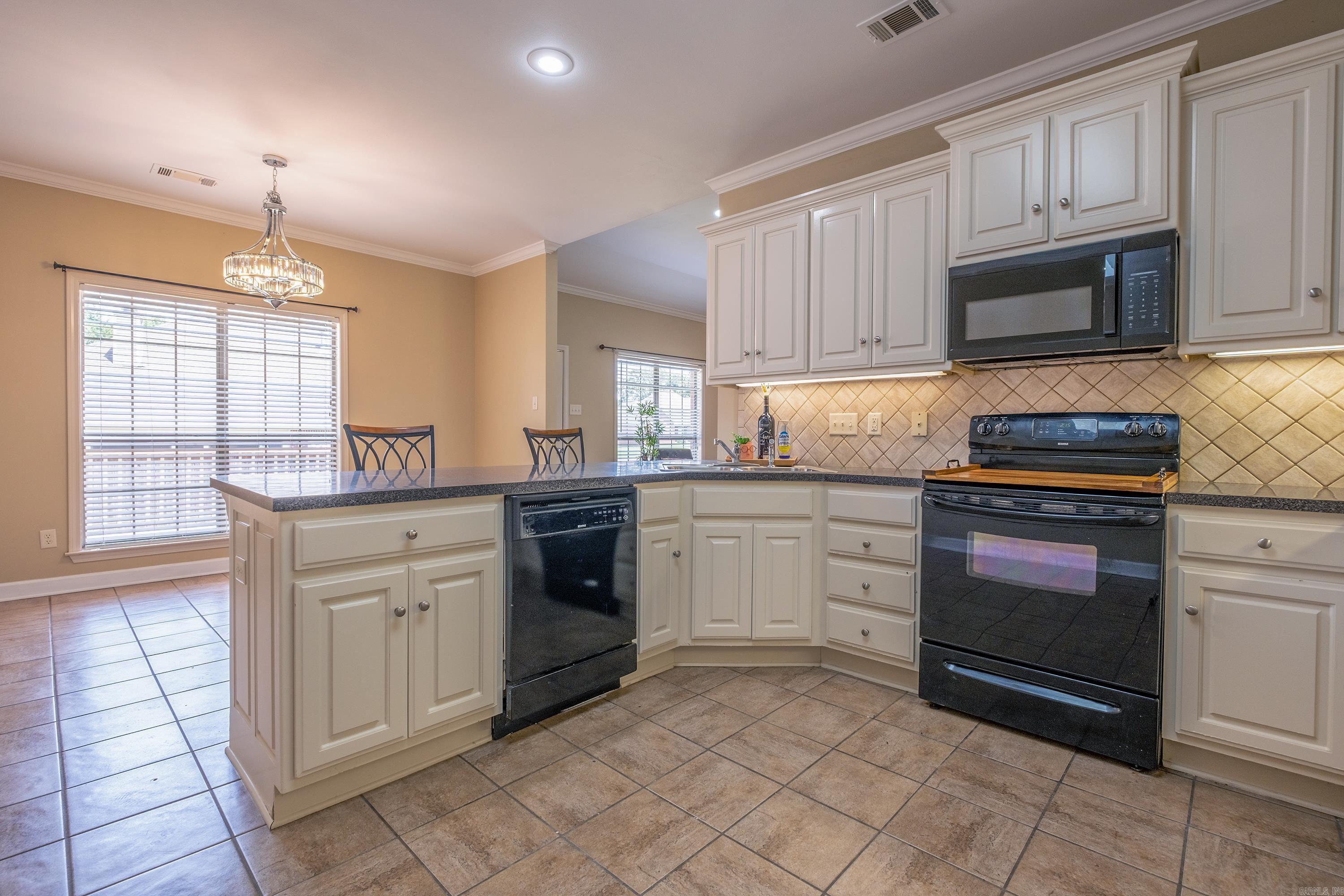 2824 amber  Sherwood, AR
