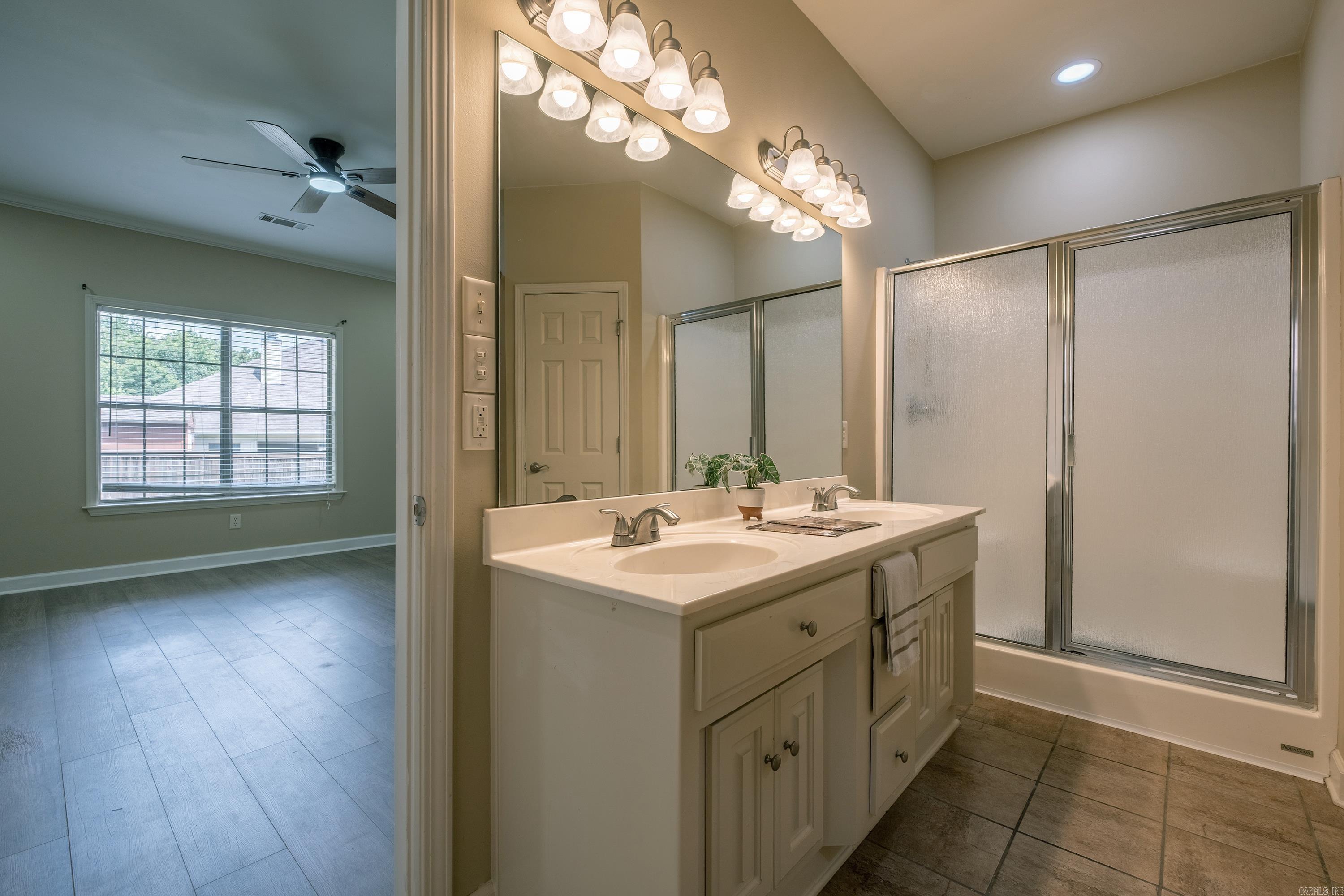 2824 amber  Sherwood, AR