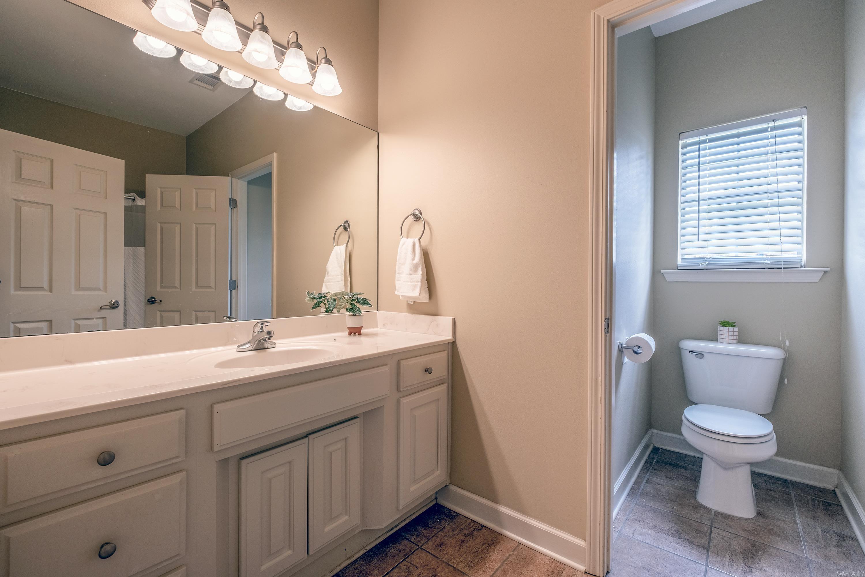 2824 amber  Sherwood, AR