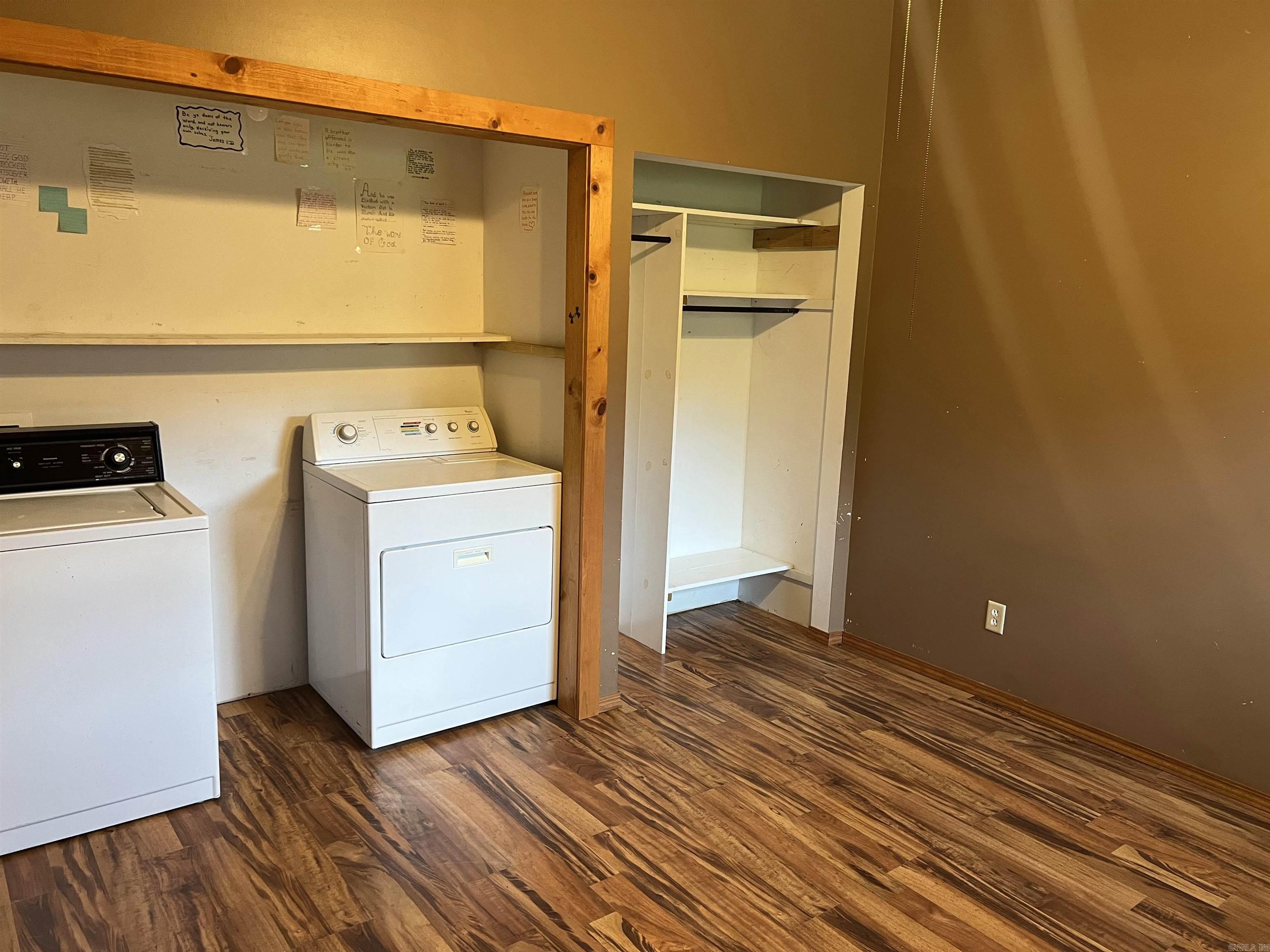 263 NC 3951  Marble Falls, AR