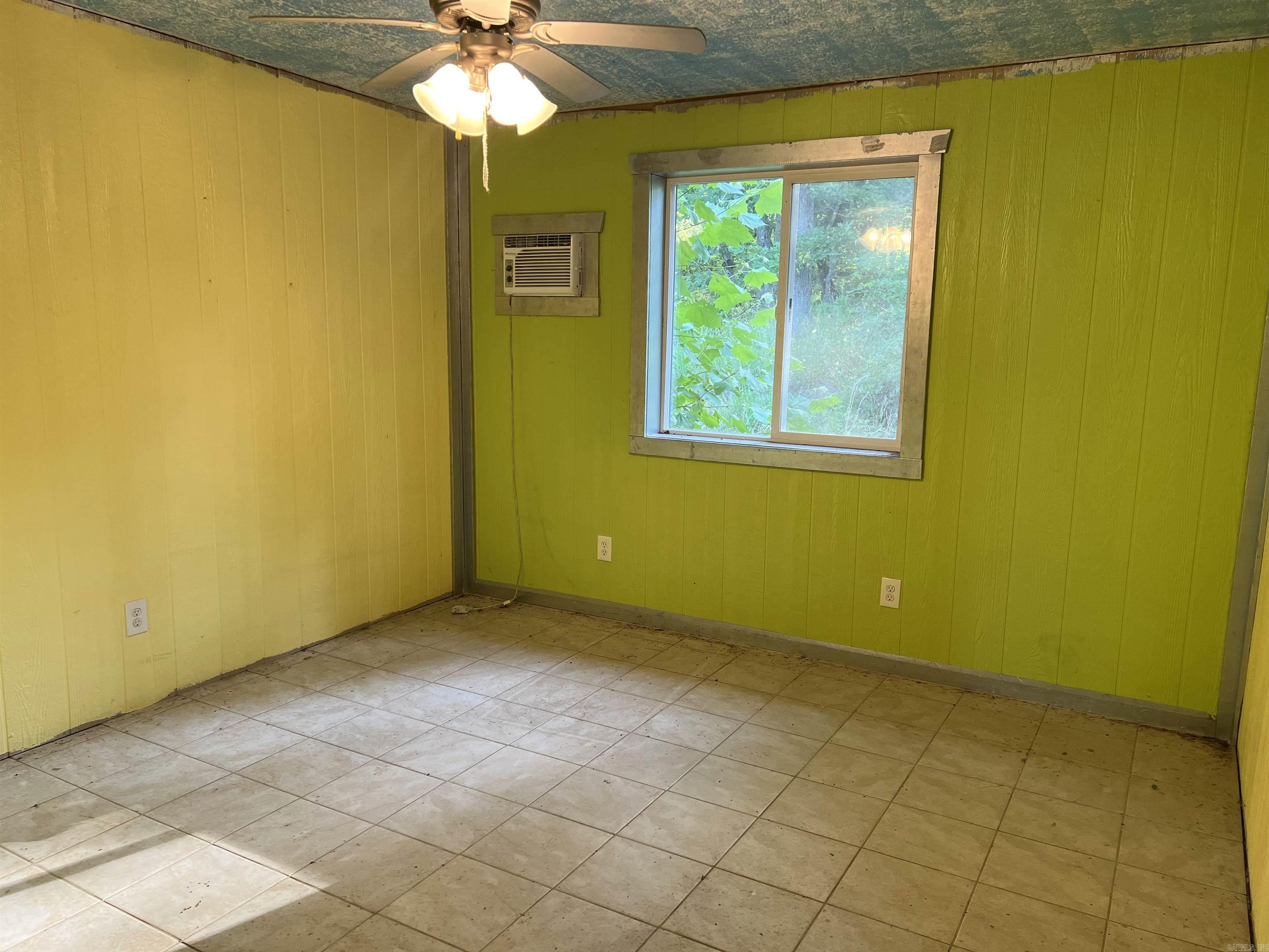 263 NC 3951  Marble Falls, AR