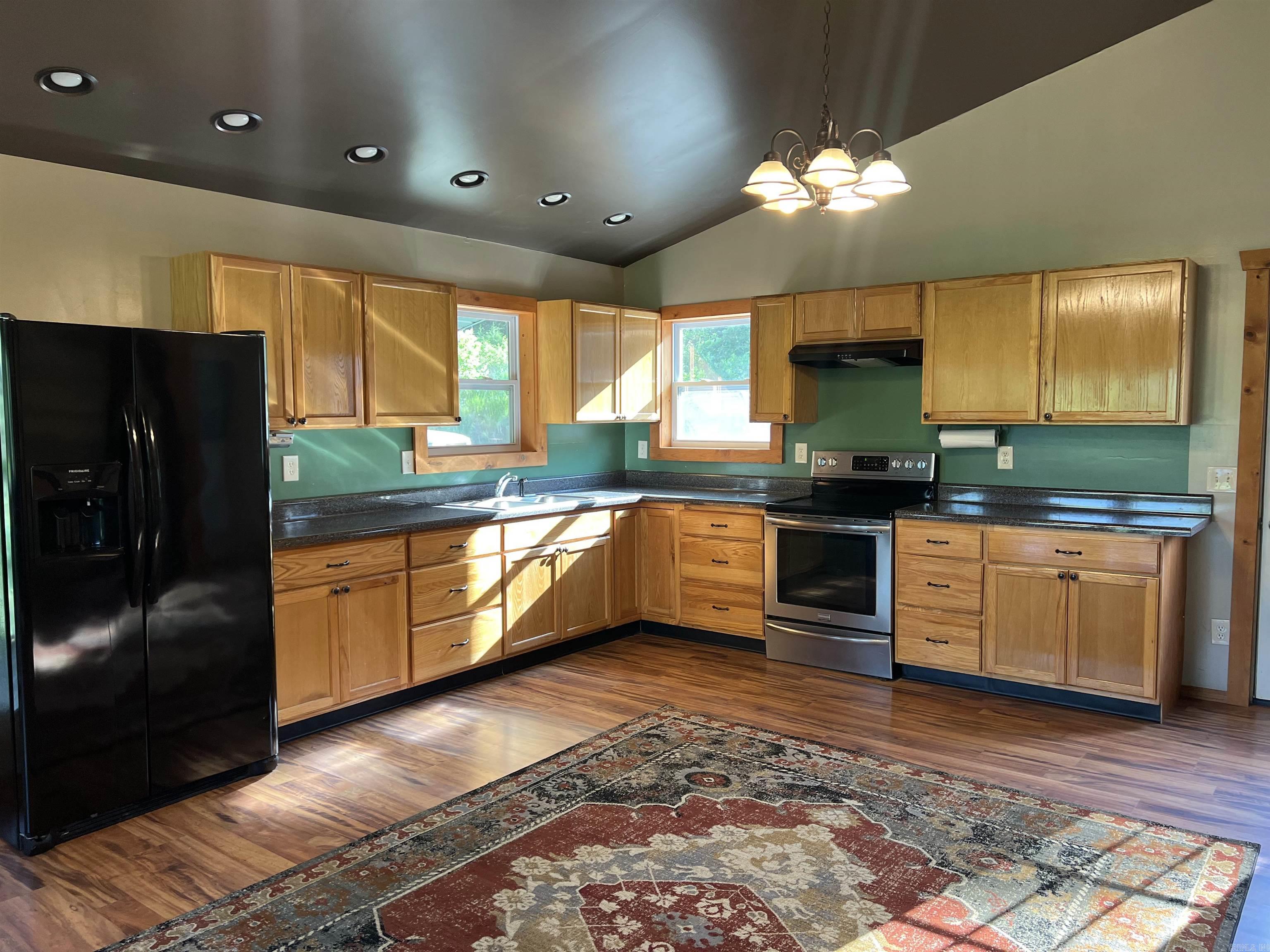 263 NC 3951  Marble Falls, AR