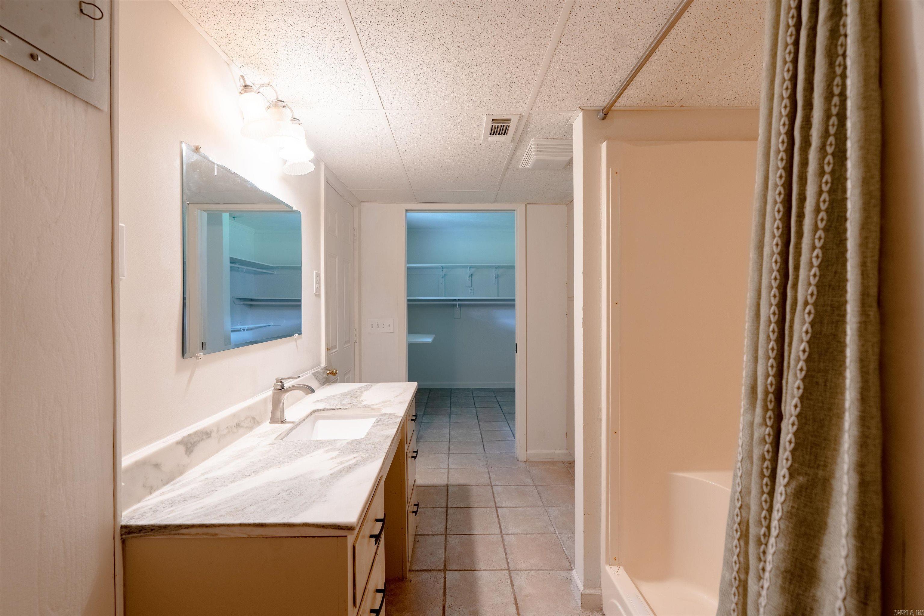2128 Yamania  Heber Springs, AR