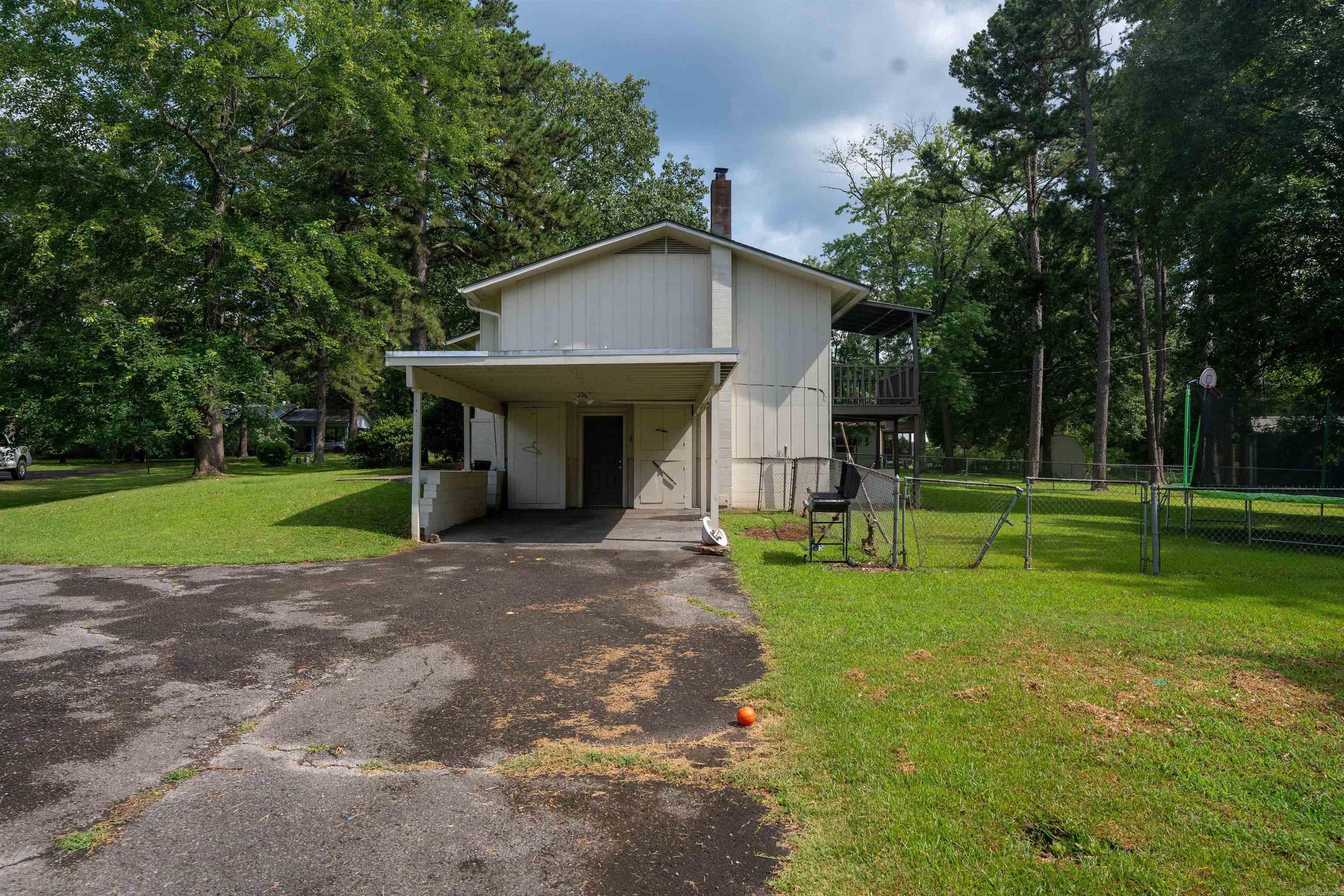 2128 Yamania  Heber Springs, AR