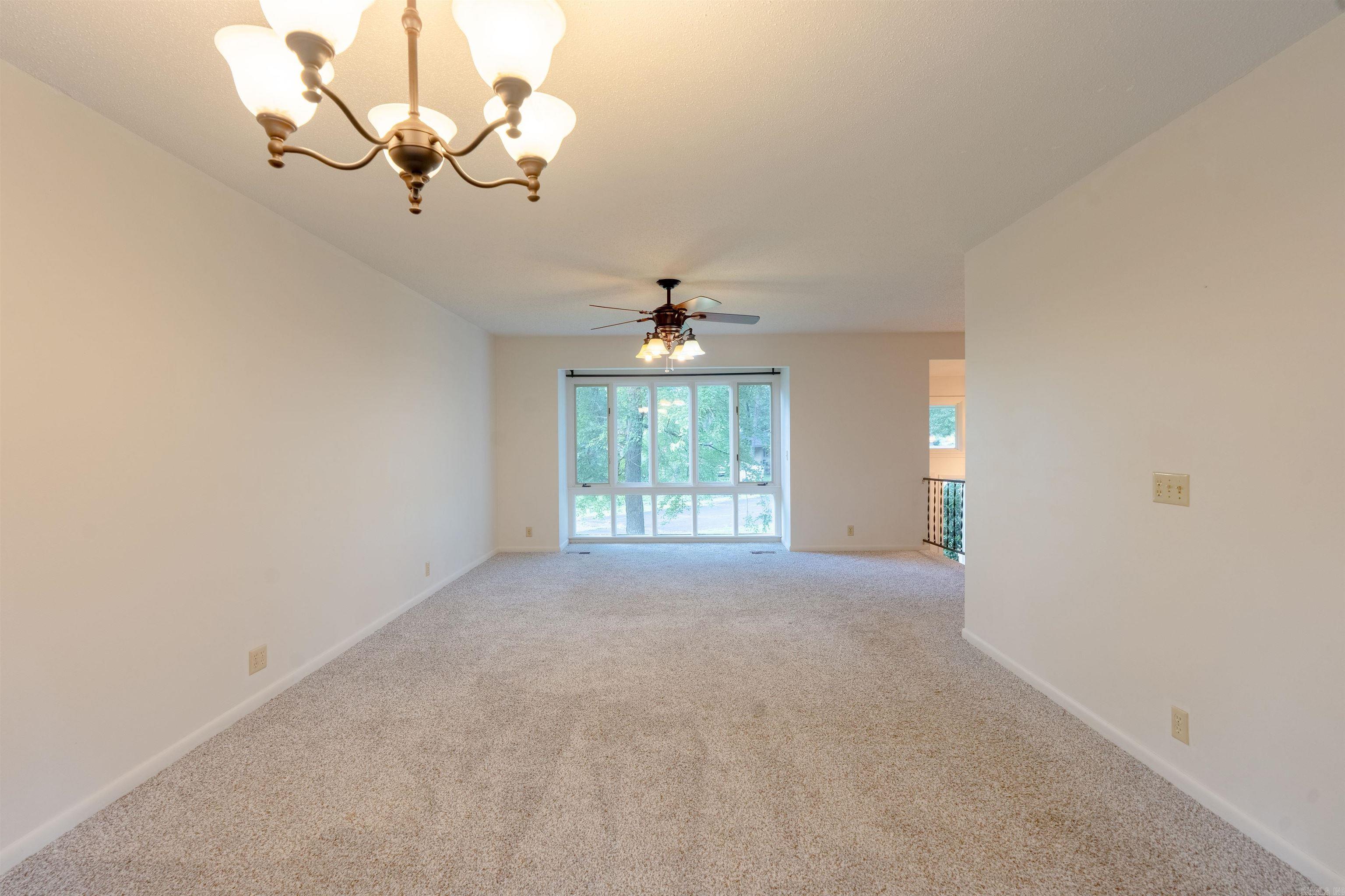 2128 Yamania  Heber Springs, AR