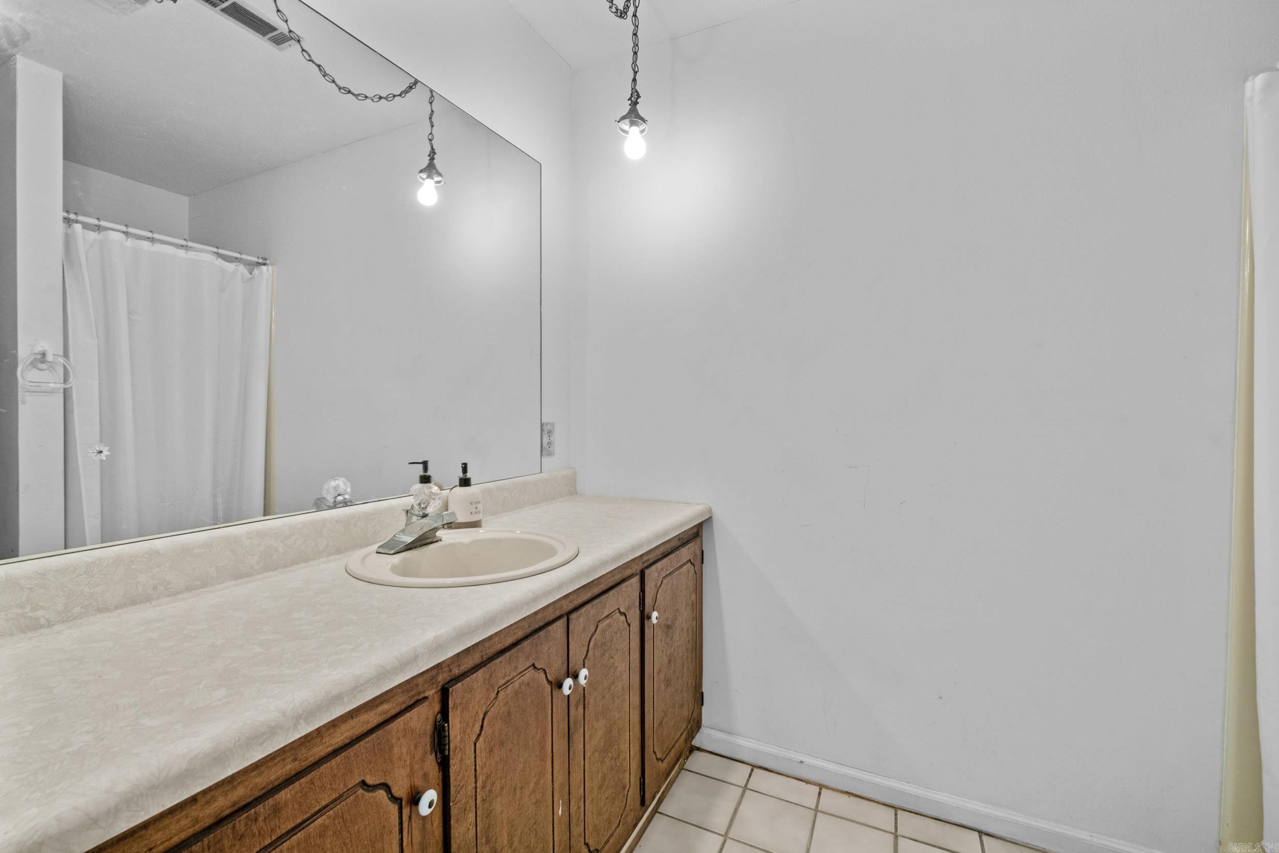 176 Sidon  Rose Bud, AR
